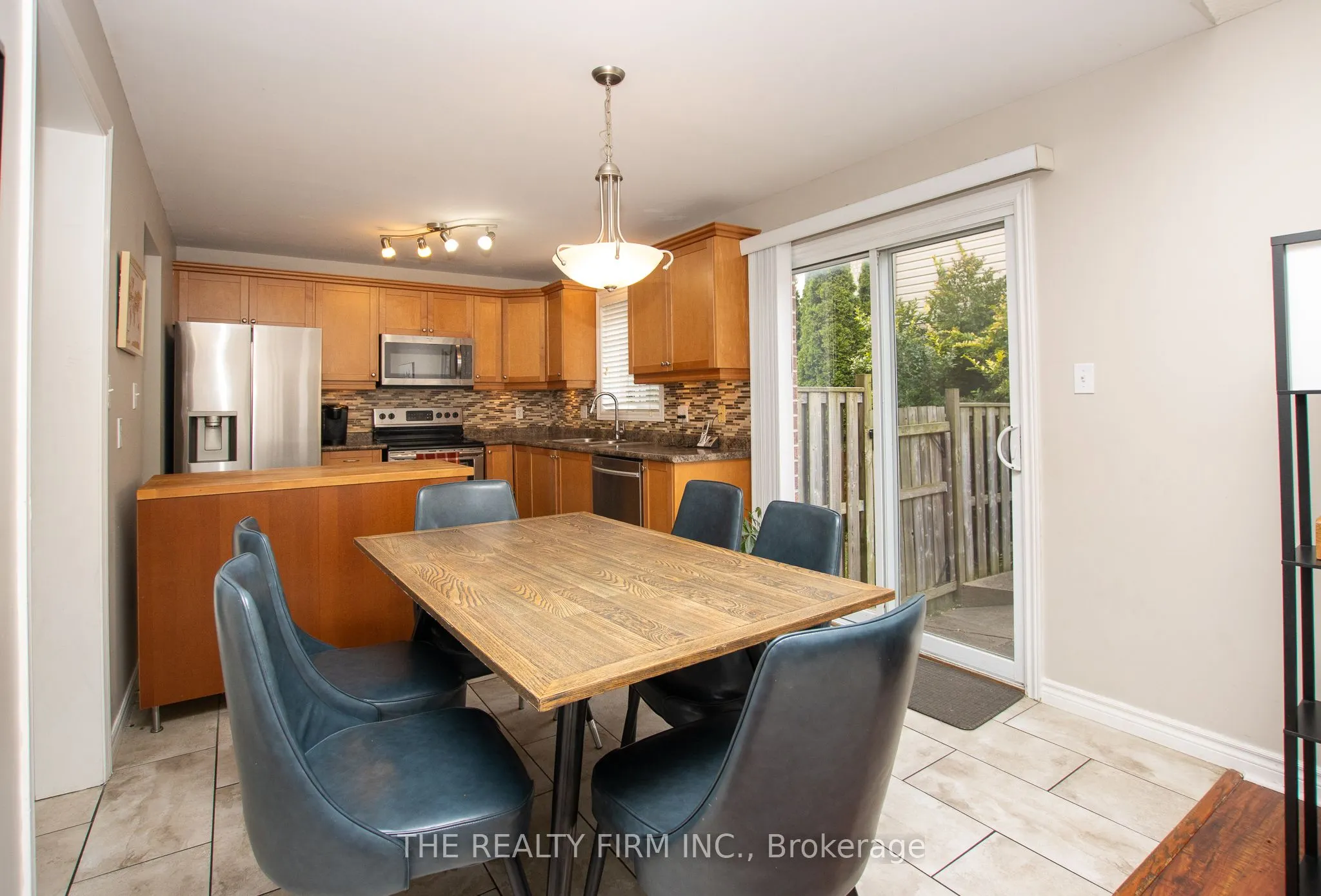 1769 Bayswater Crescent