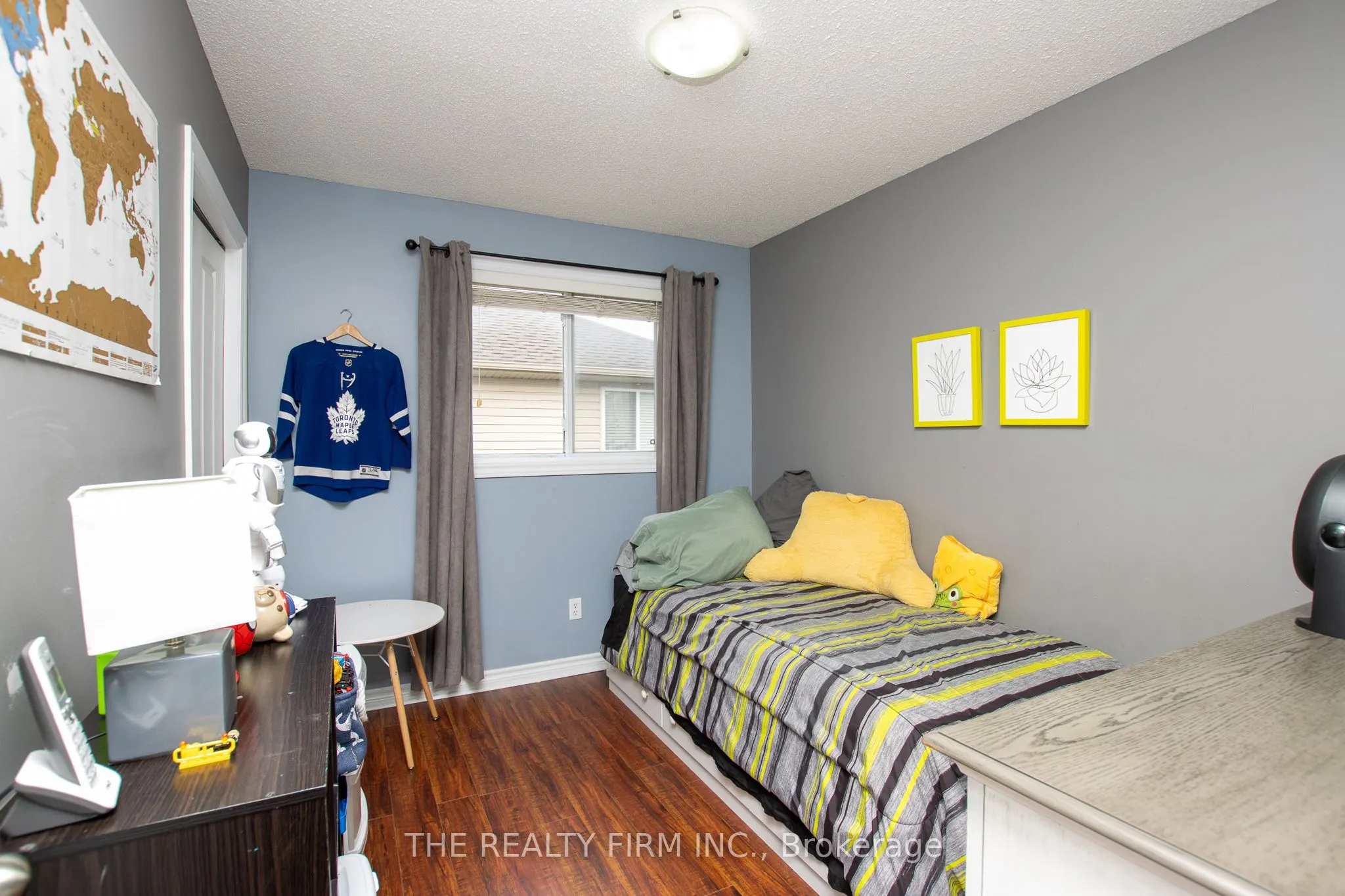 1769 Bayswater Crescent