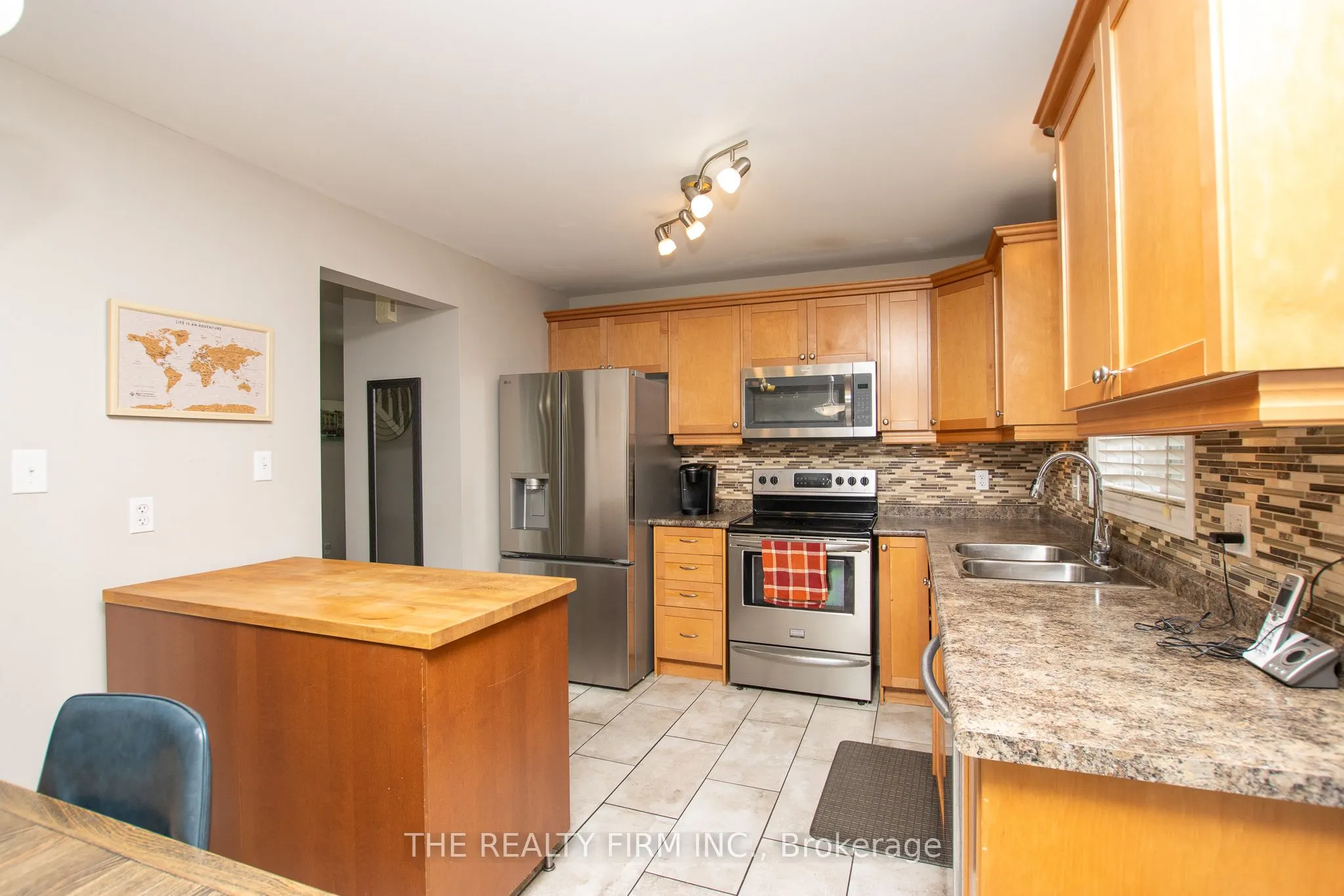 1769 Bayswater Crescent