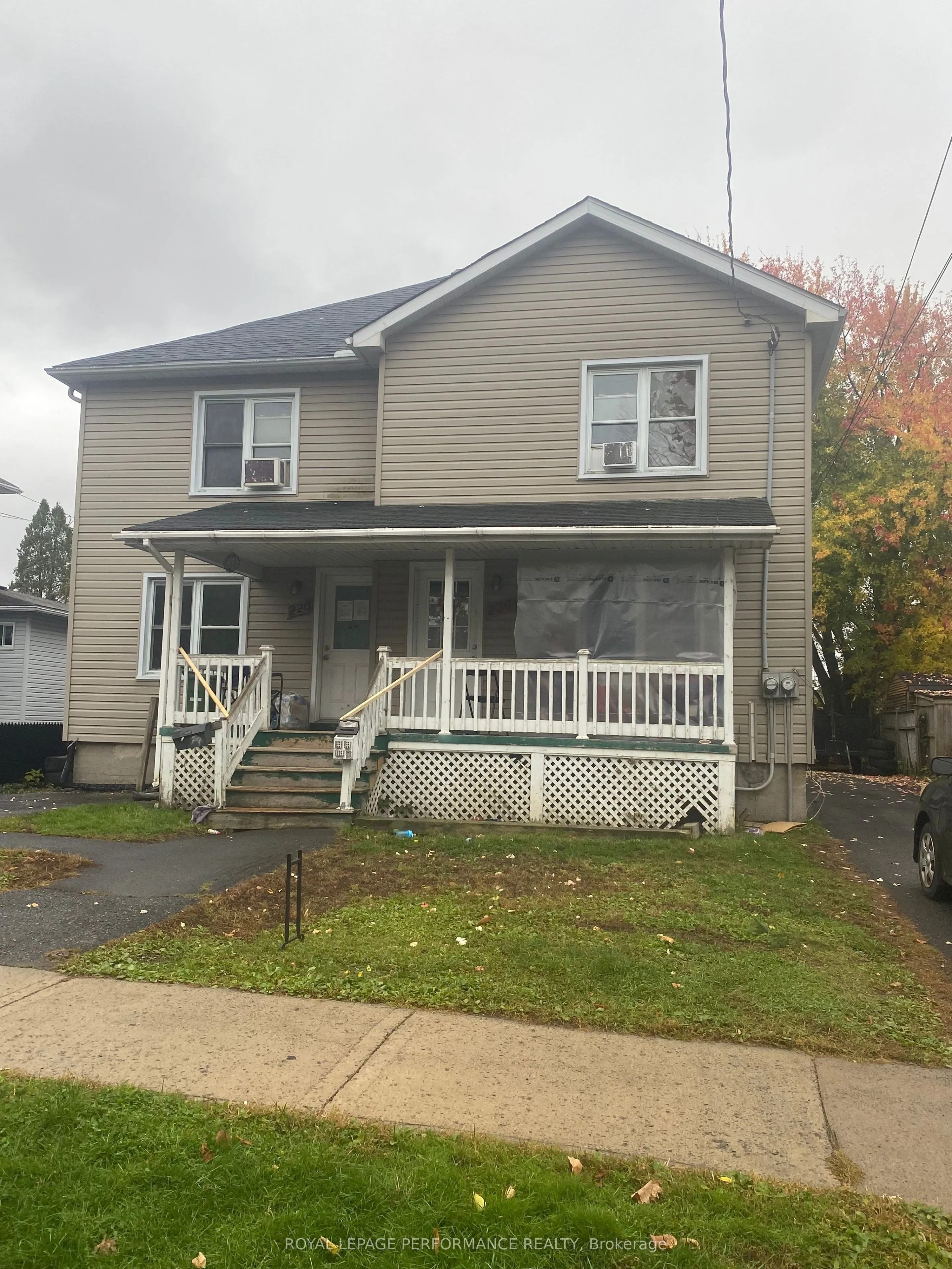 226 4th Street W, #226 & 226 1/2