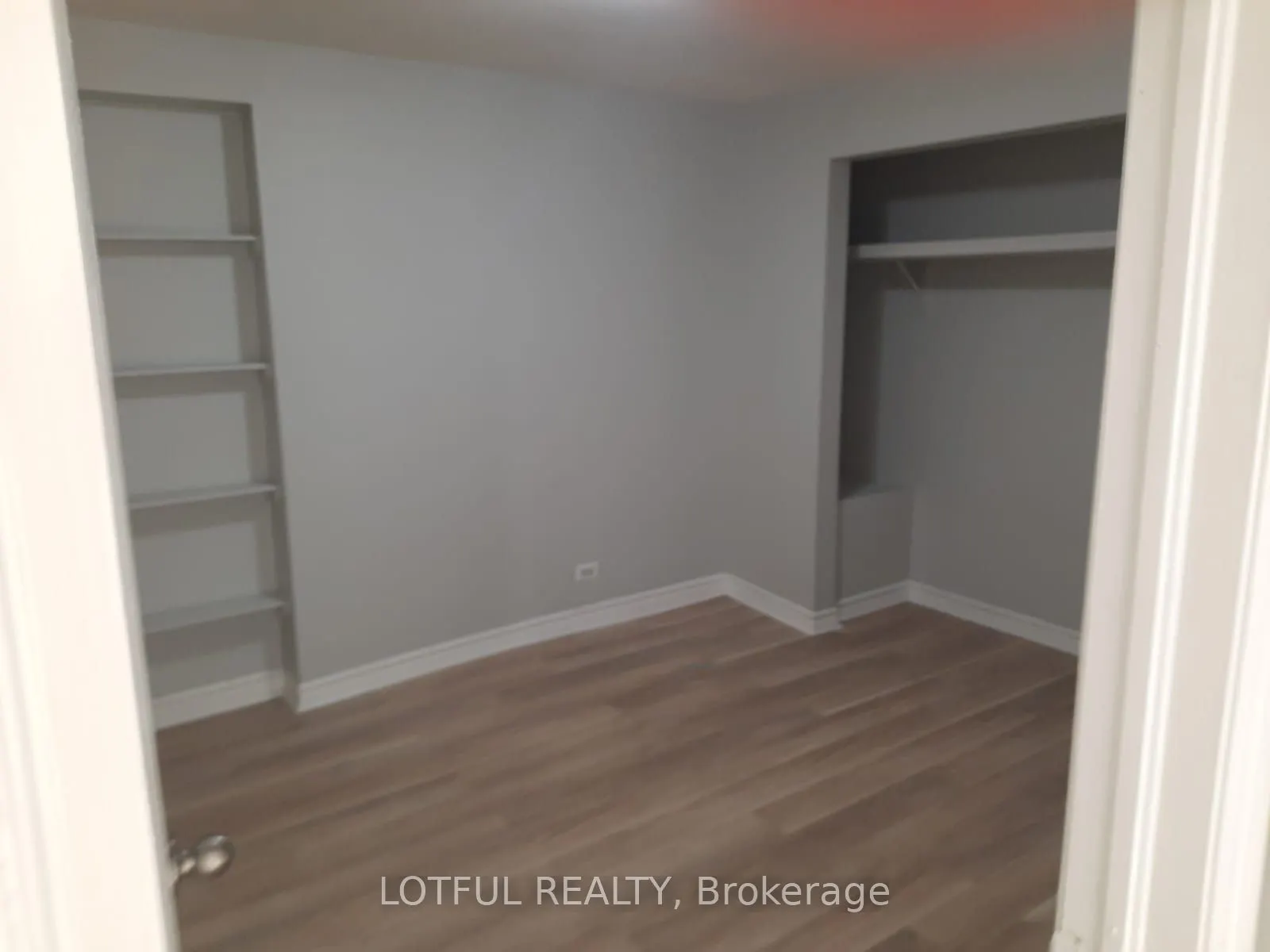 192 King Street W, #103