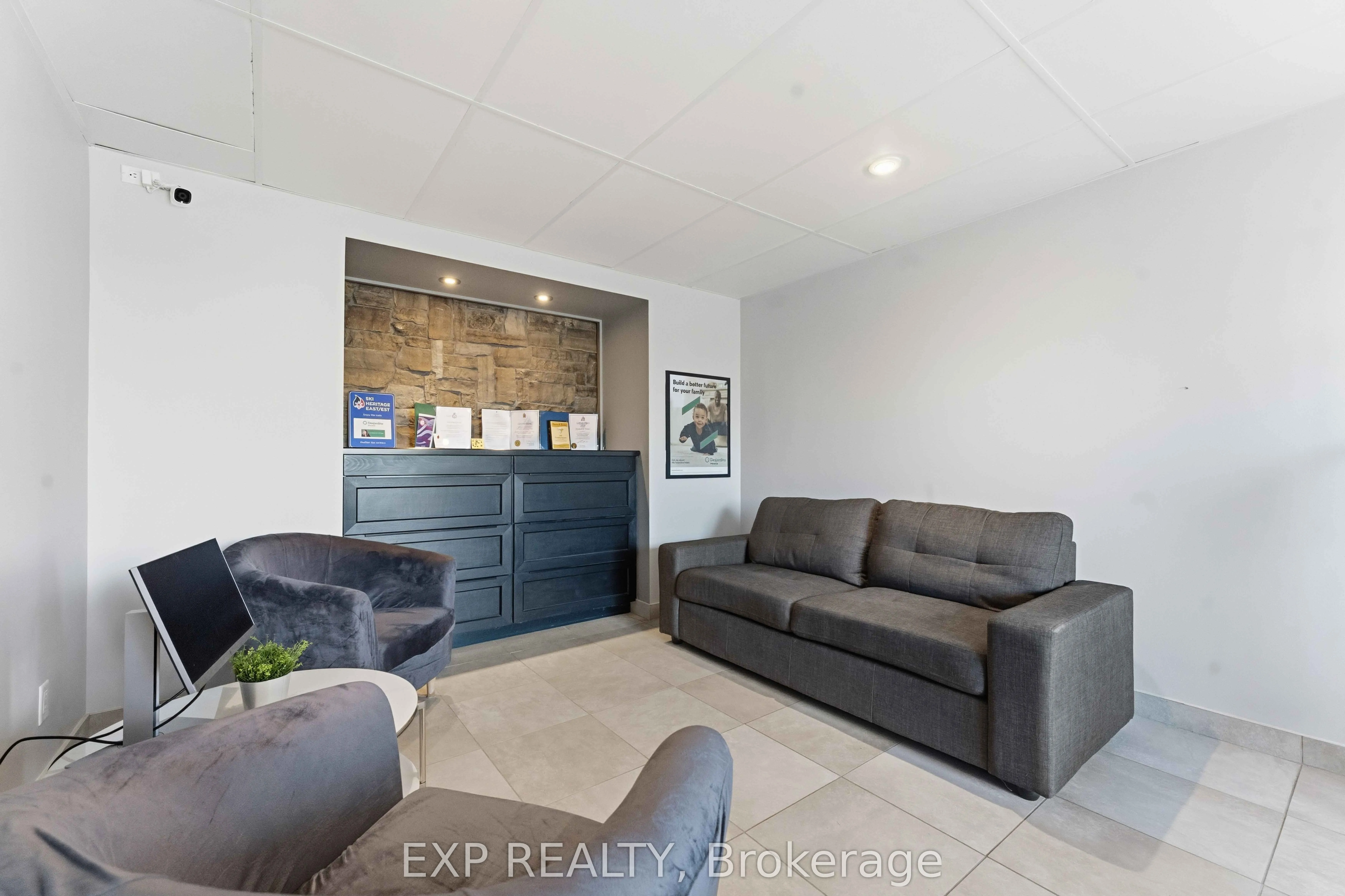 1010 Polytek Street, #17