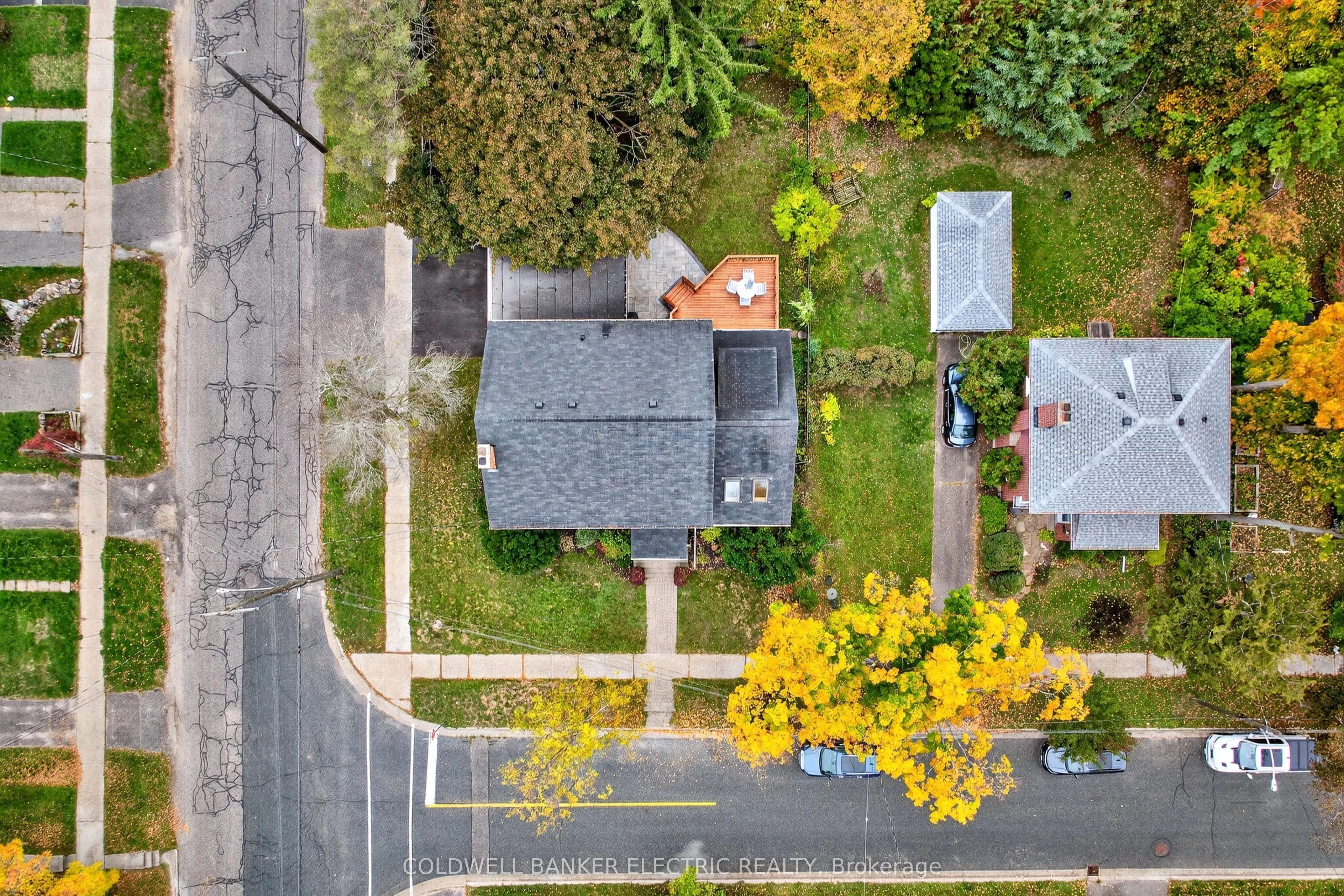 230 Geraldine Avenue