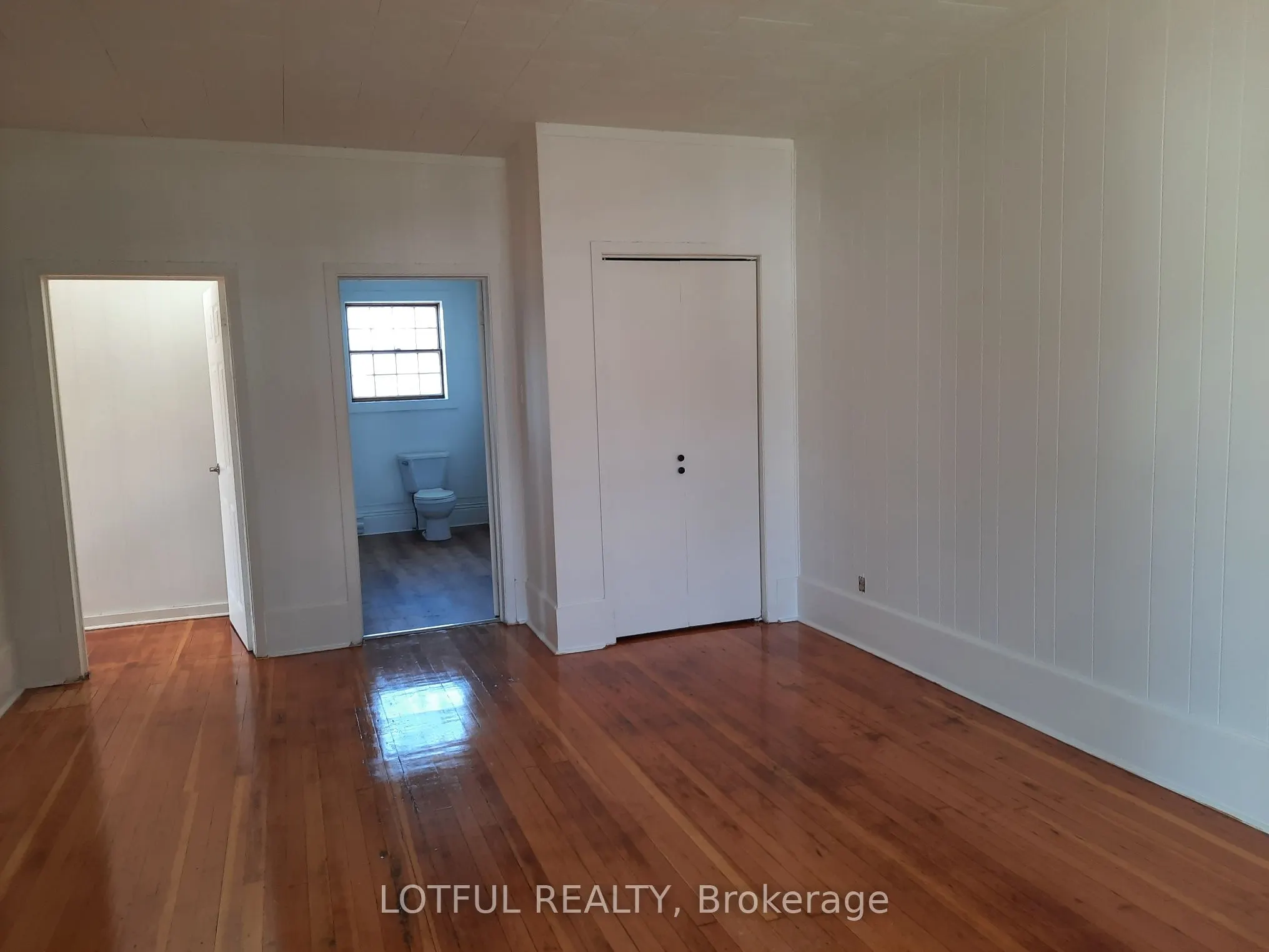 20 King Street, #2