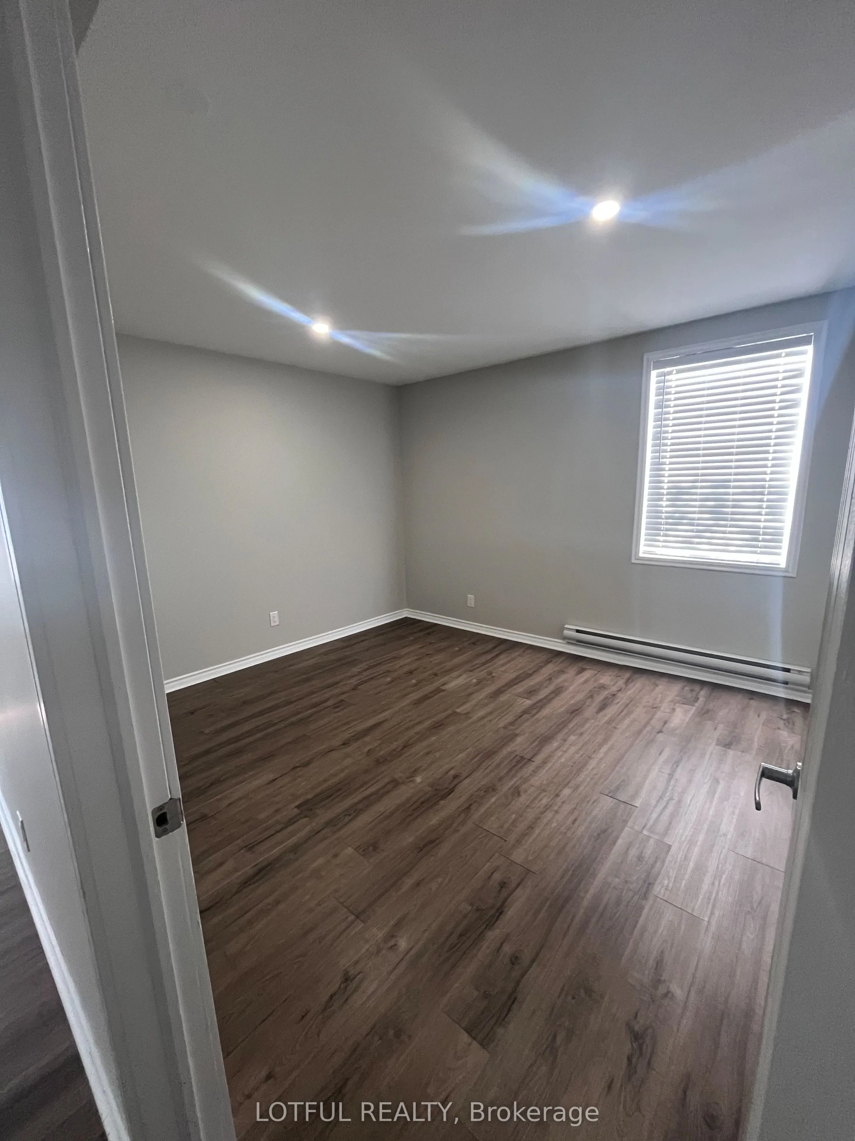38 King Street, #5