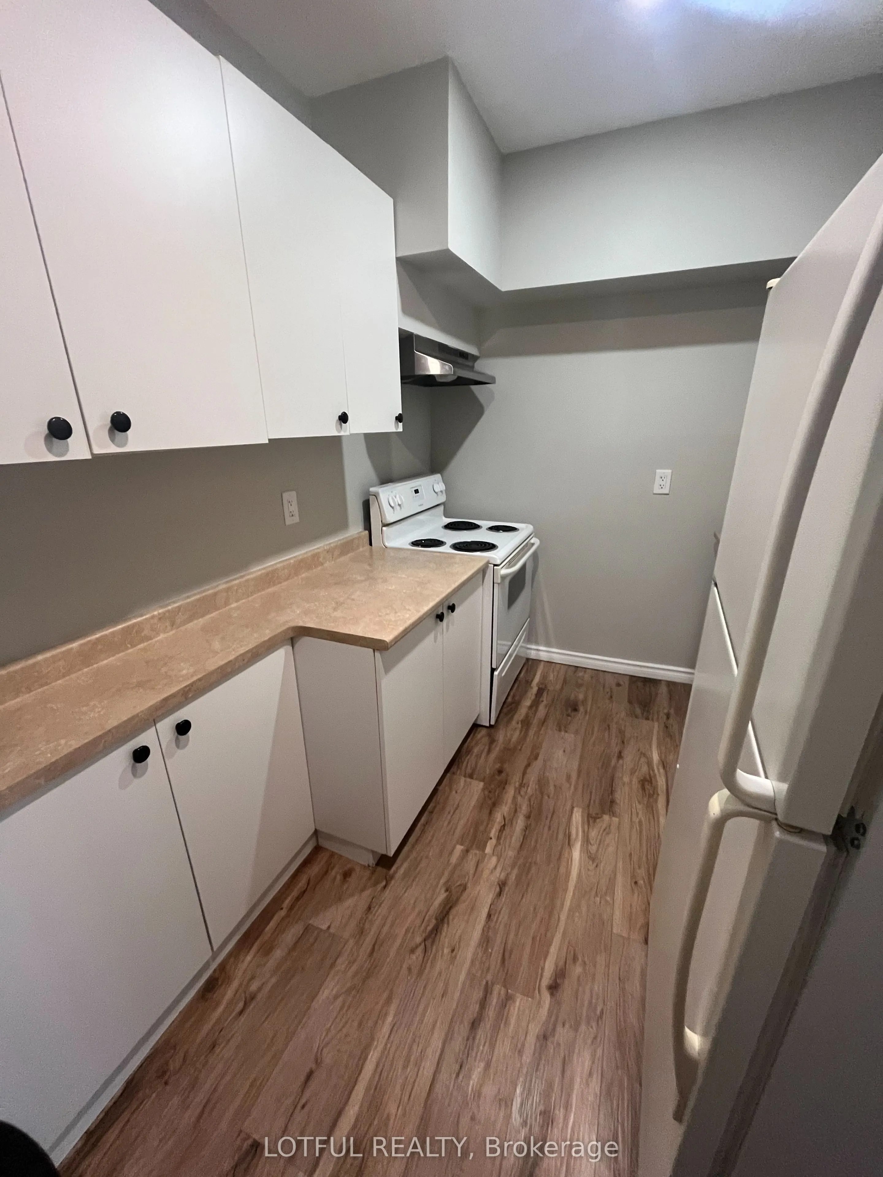 38 King Street, #5