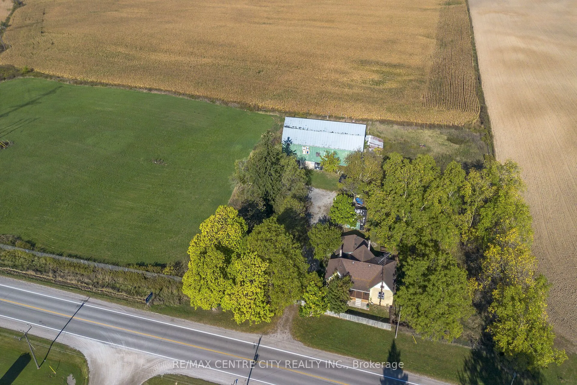 6692 Longwoods Road