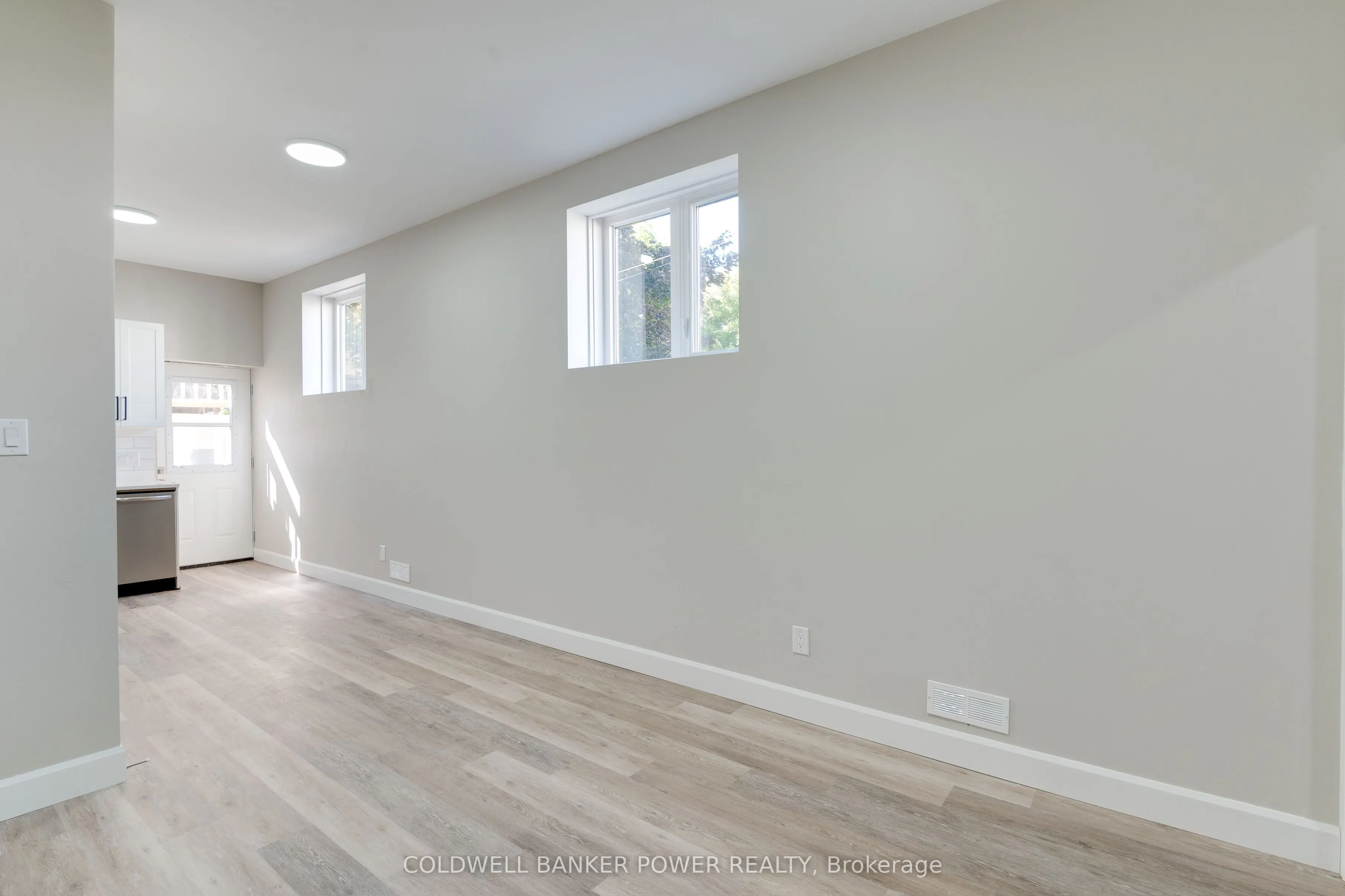 45 Glenwood Avenue, #Lower