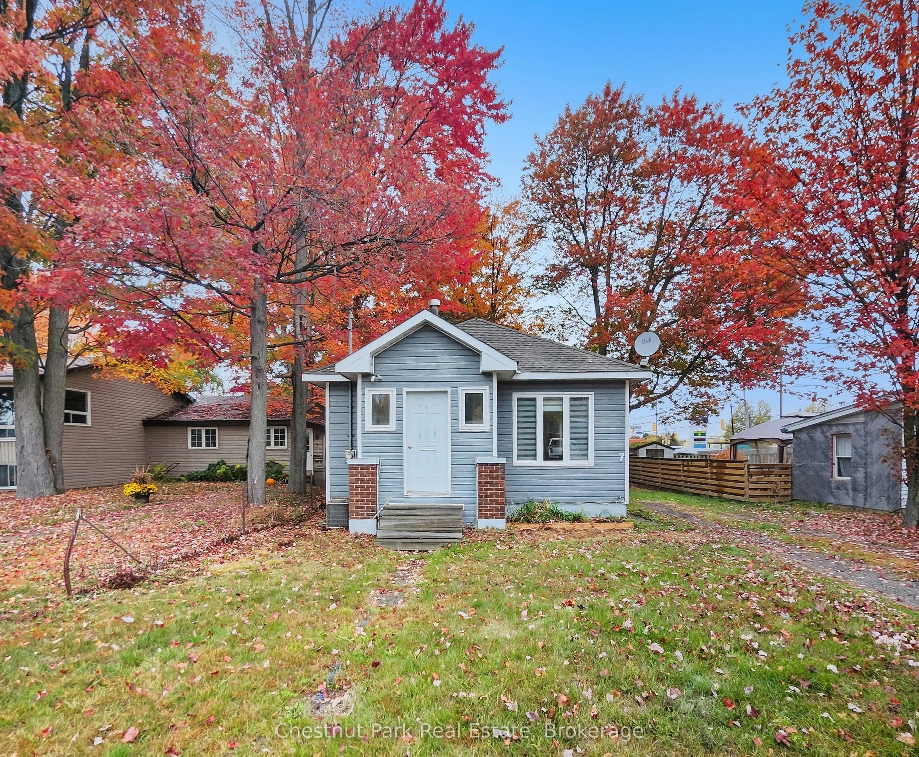 7 Clifford Avenue
