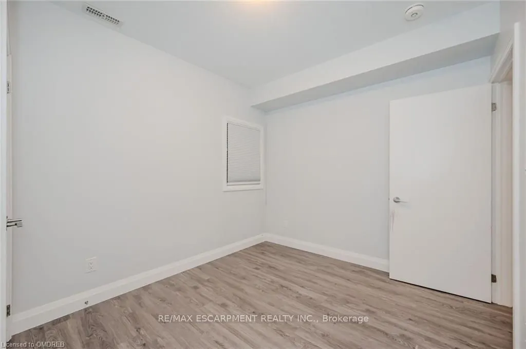 74 Cathcart Street, #2