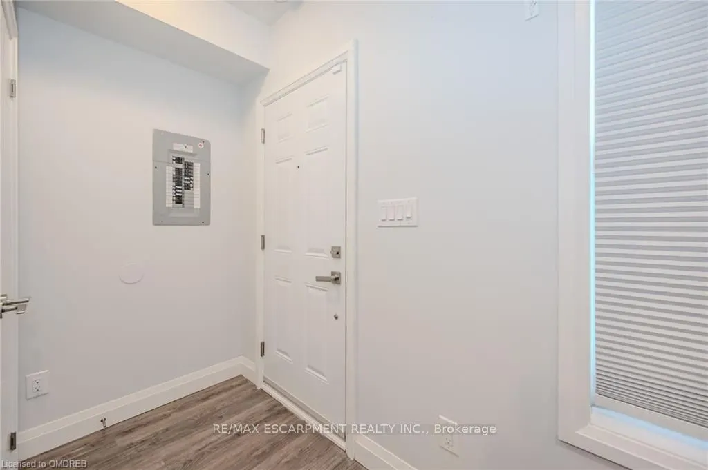 74 Cathcart Street, #2