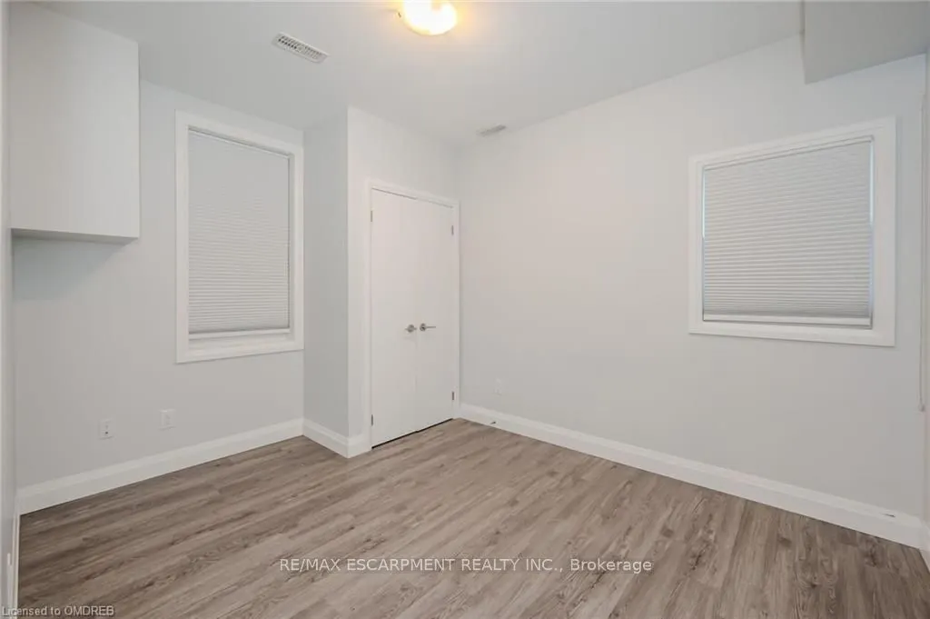 74 Cathcart Street, #2