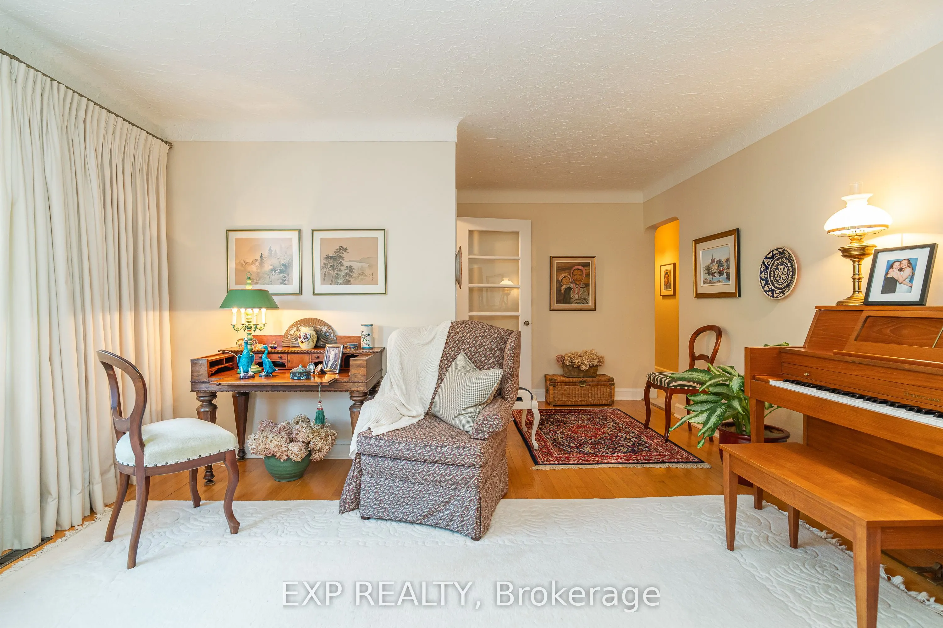 504 Thessaly Circle