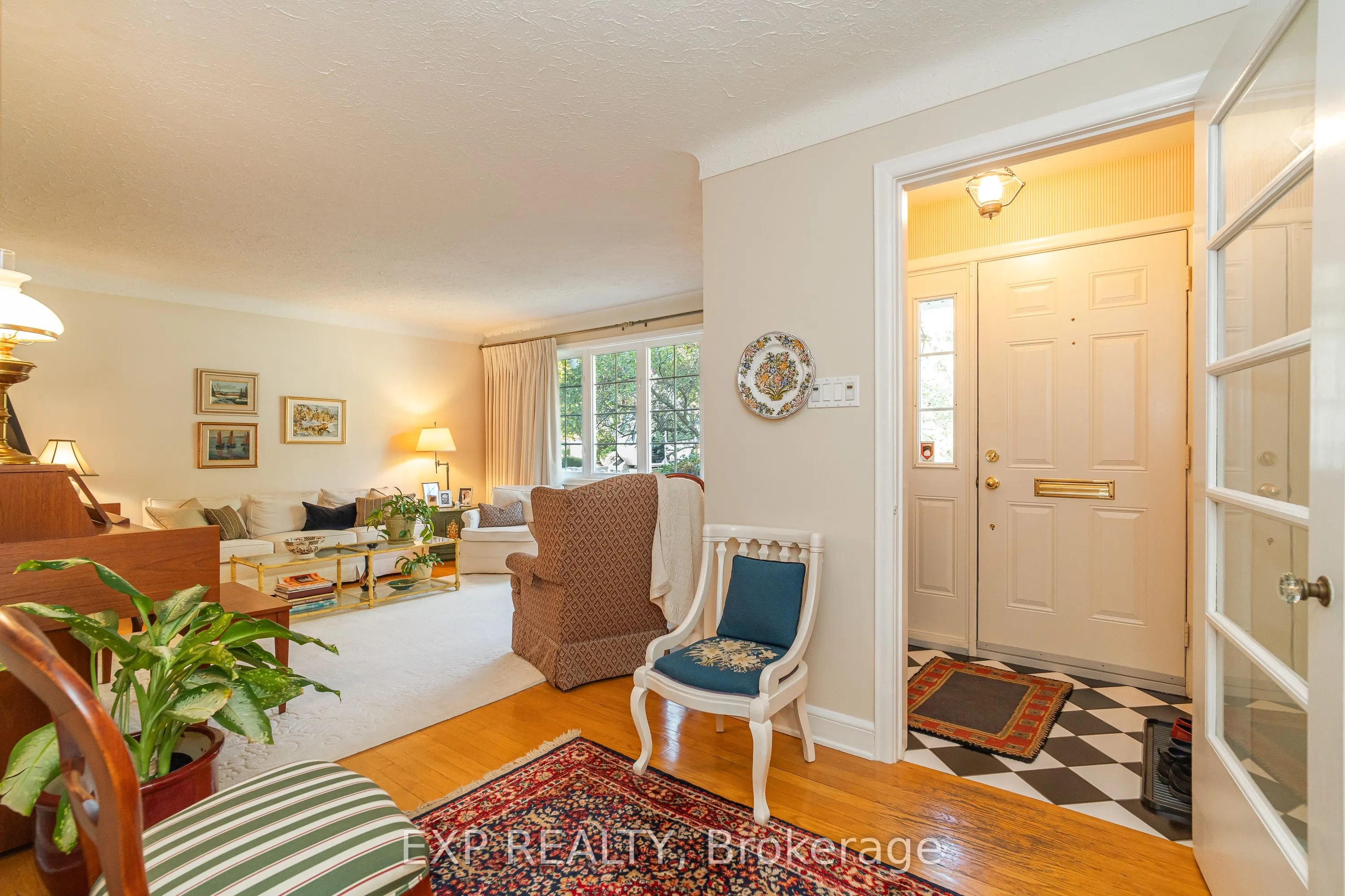 504 Thessaly Circle