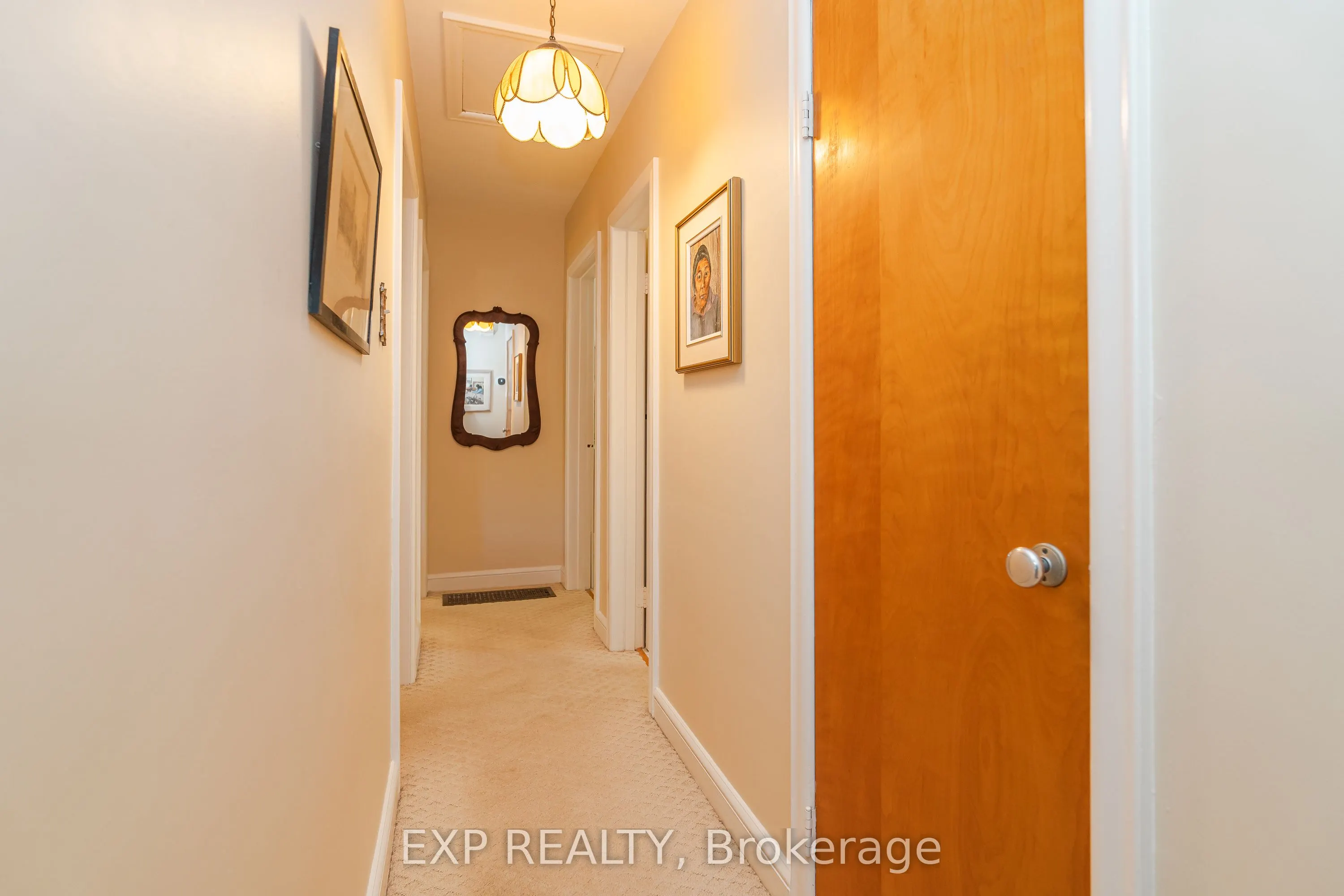 504 Thessaly Circle