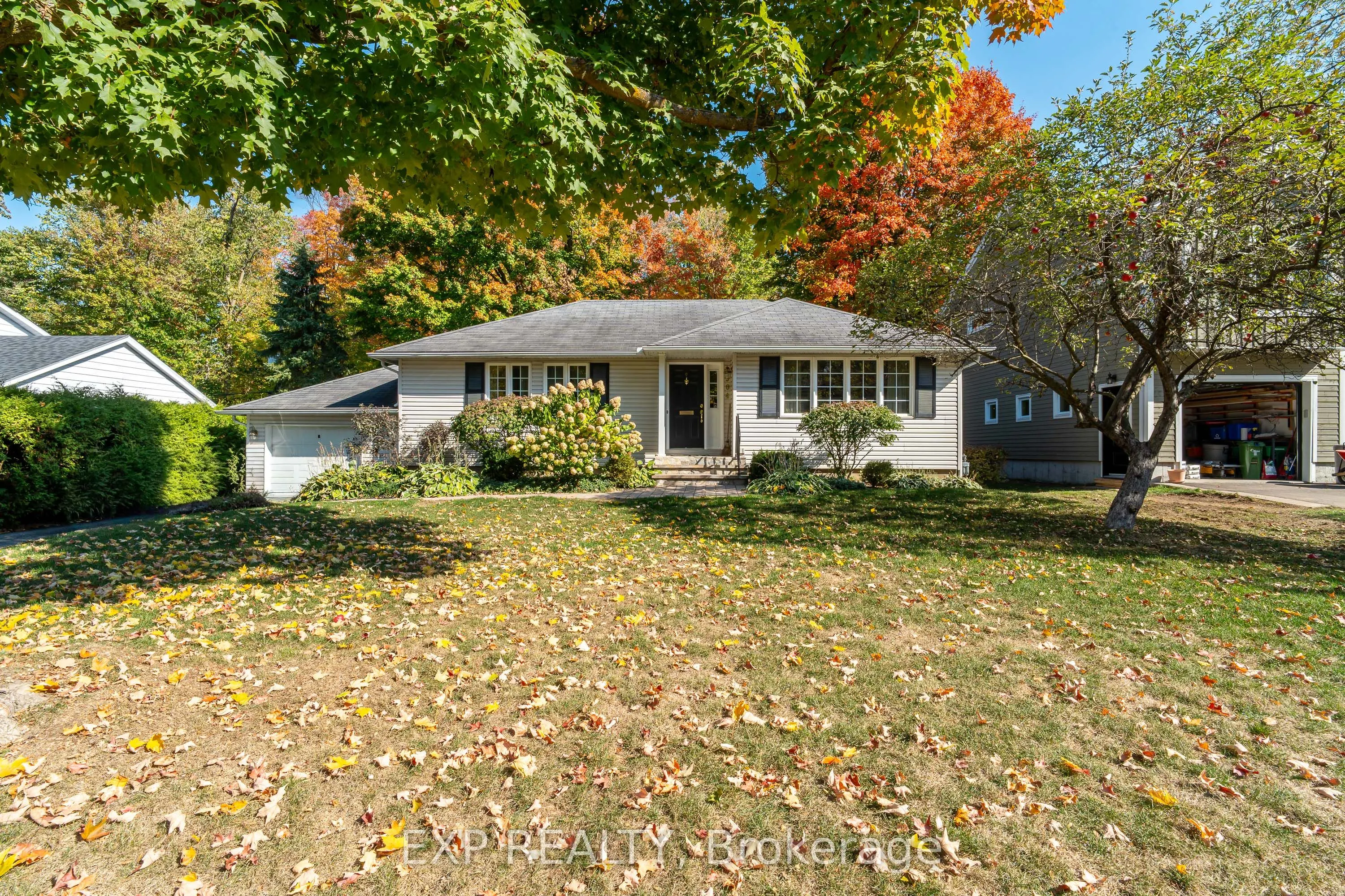 504 Thessaly Circle