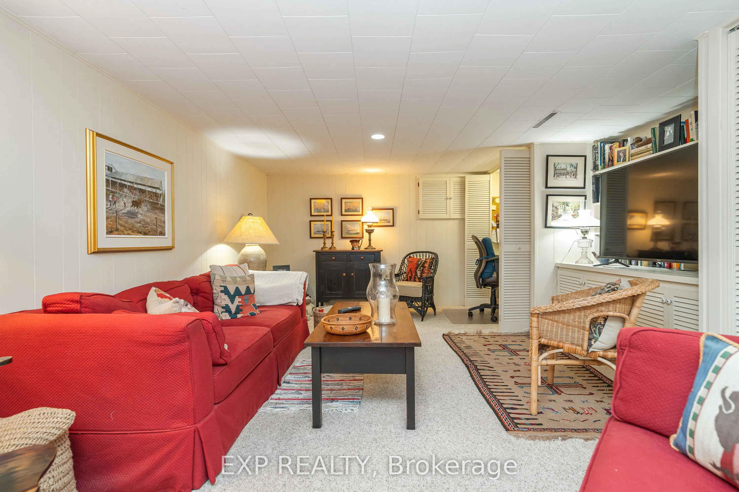 504 Thessaly Circle