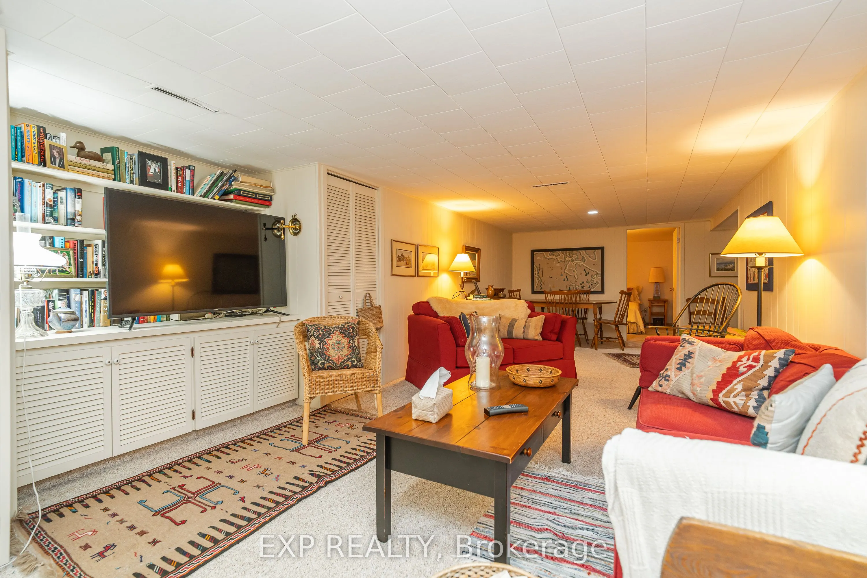 504 Thessaly Circle