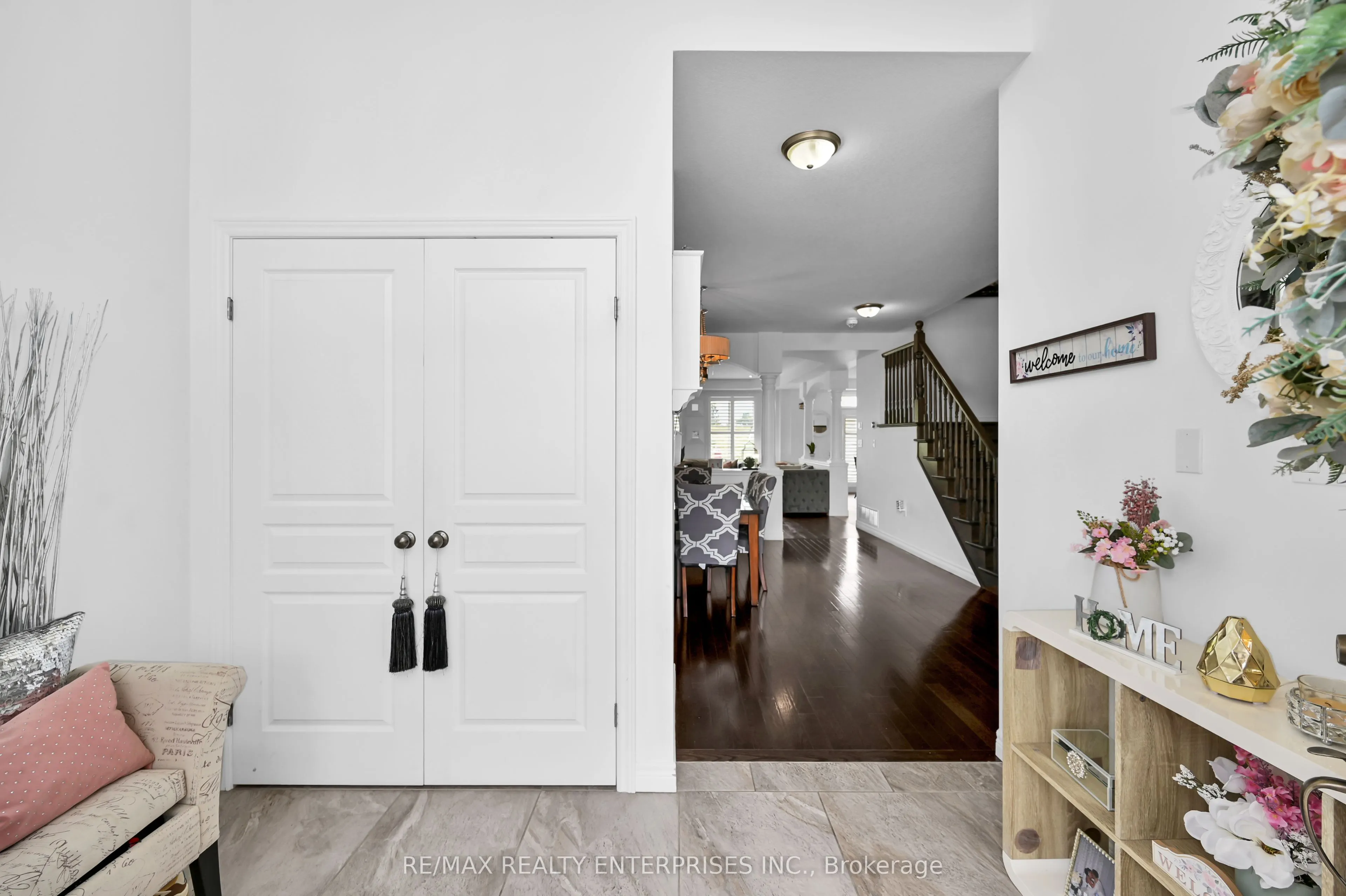 130 Chartwell Circle