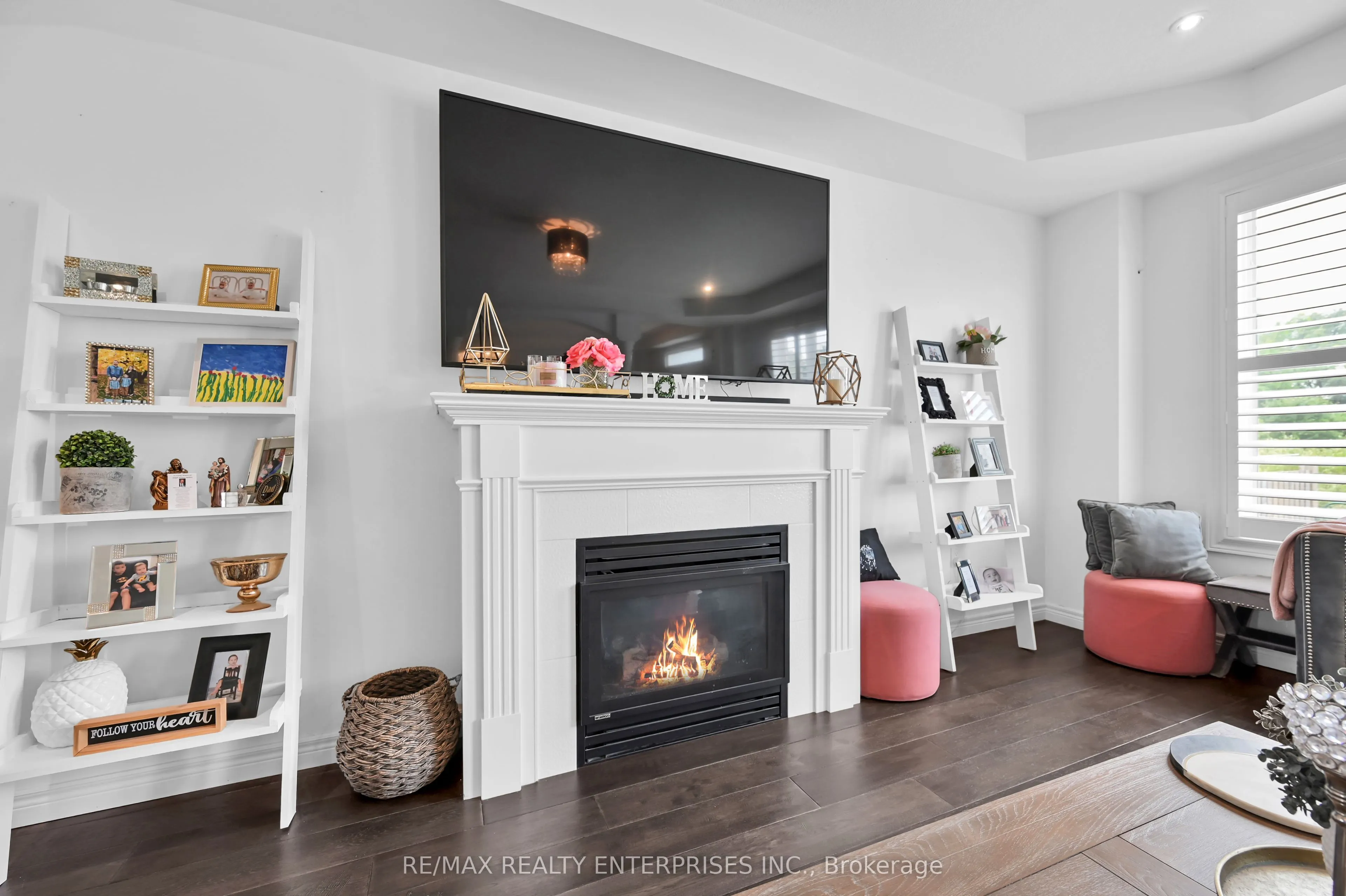 130 Chartwell Circle