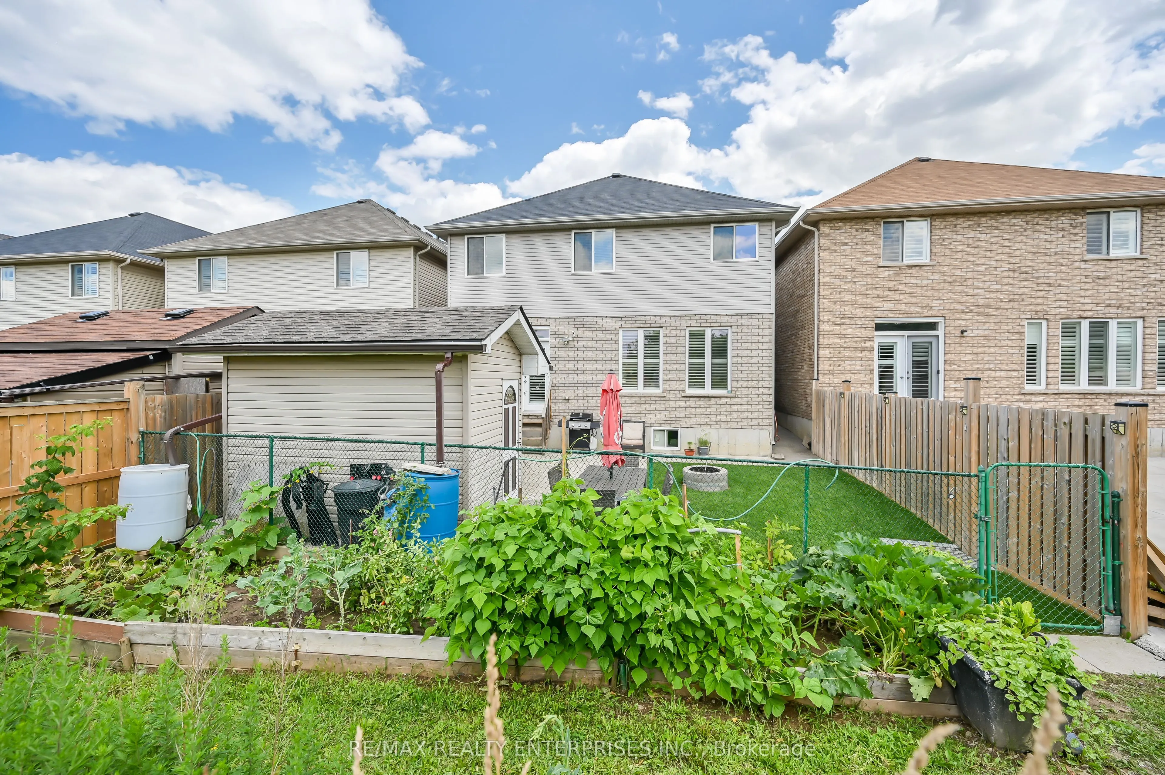 130 Chartwell Circle