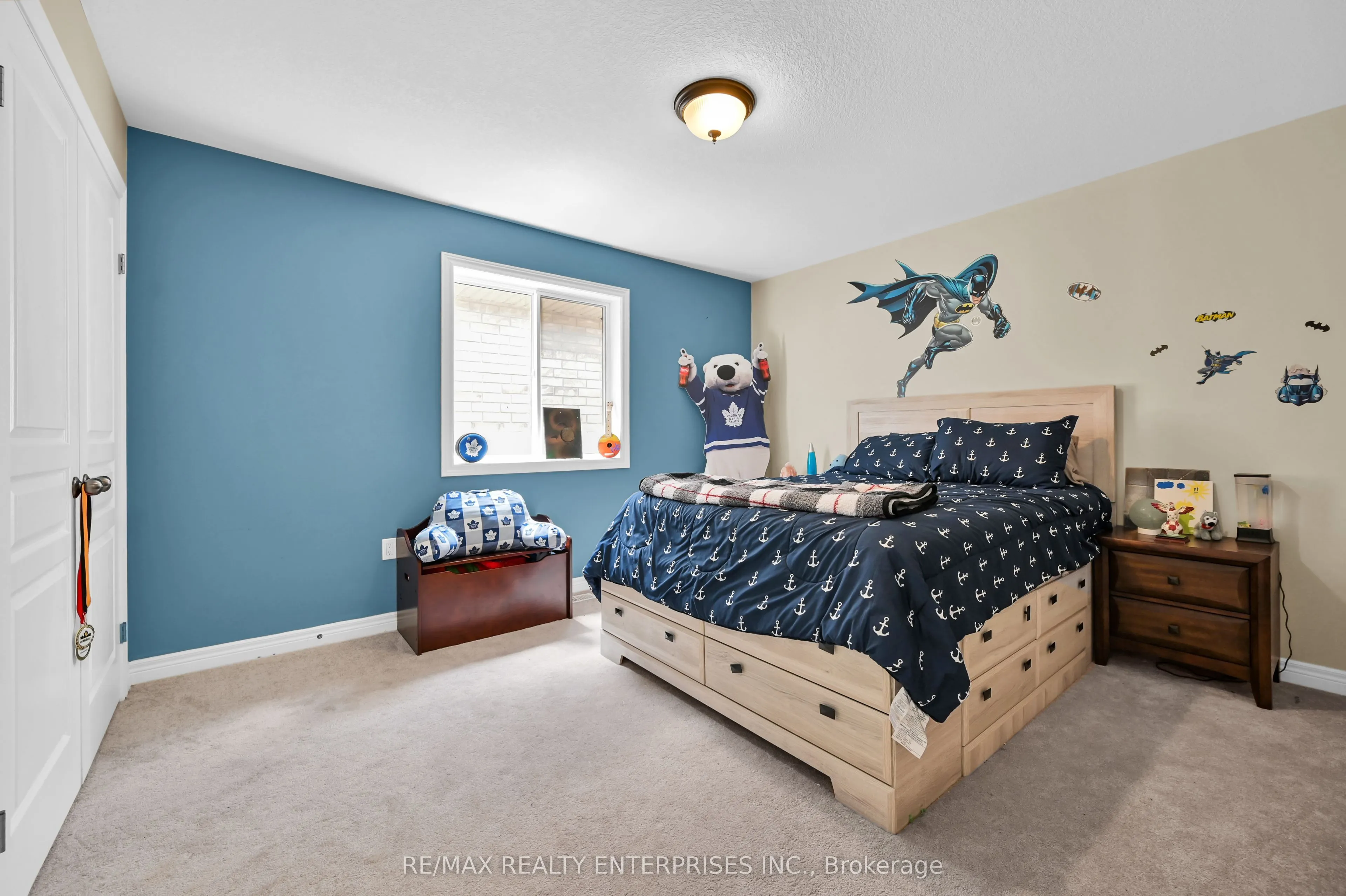 130 Chartwell Circle