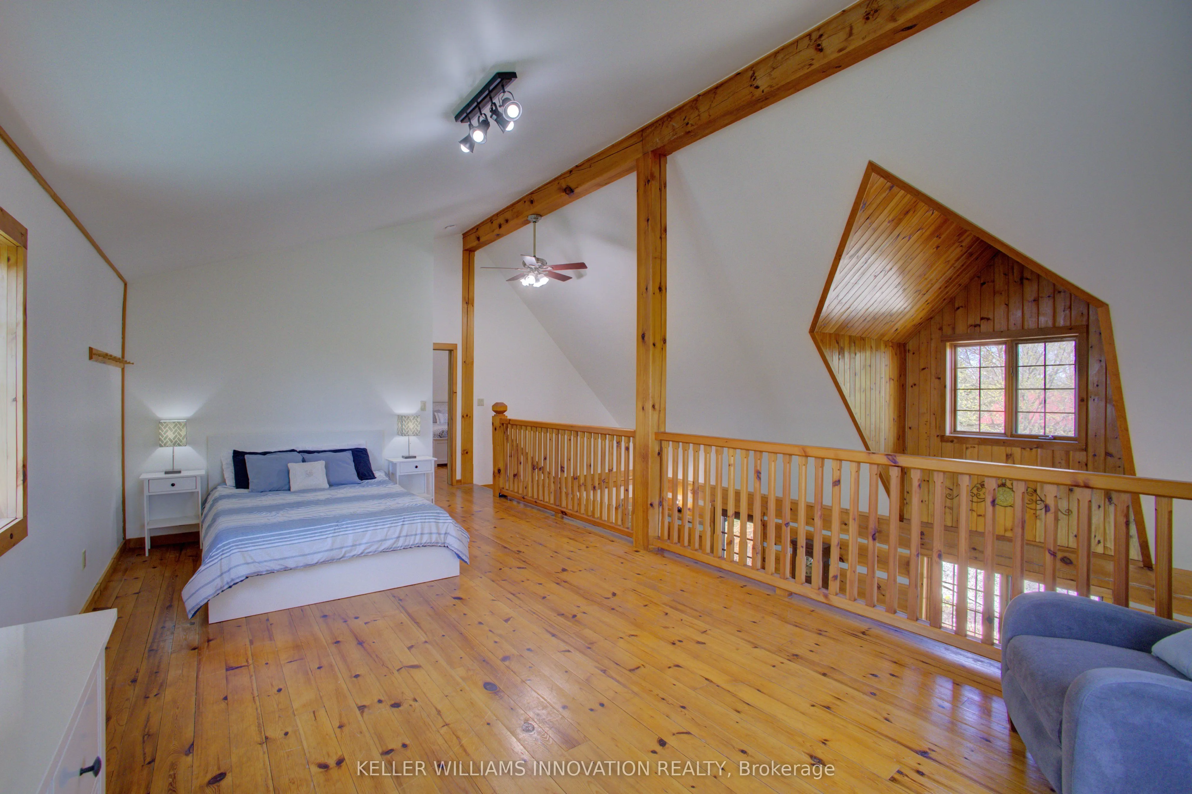802080 Grey Road 40