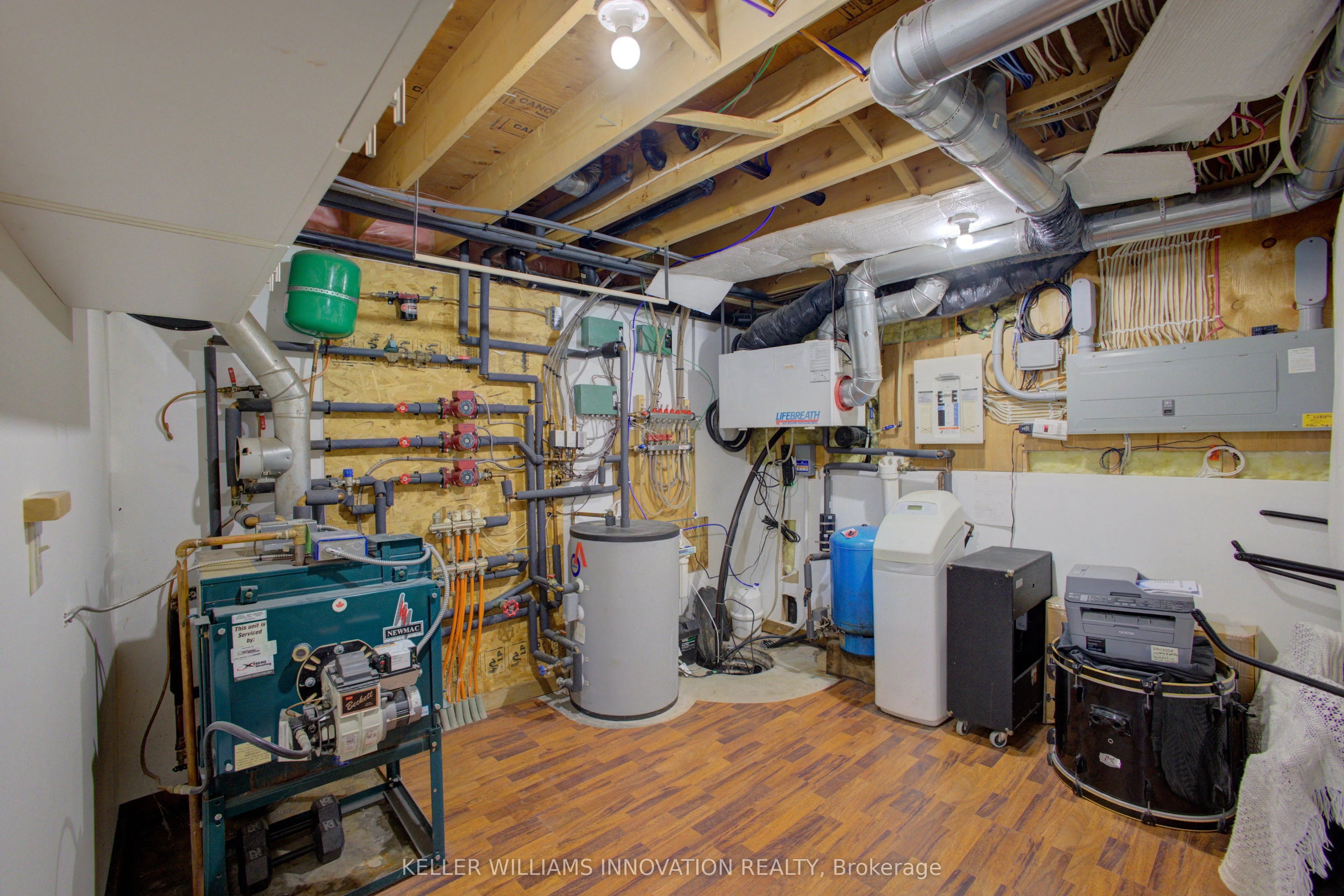 802080 Grey Road 40