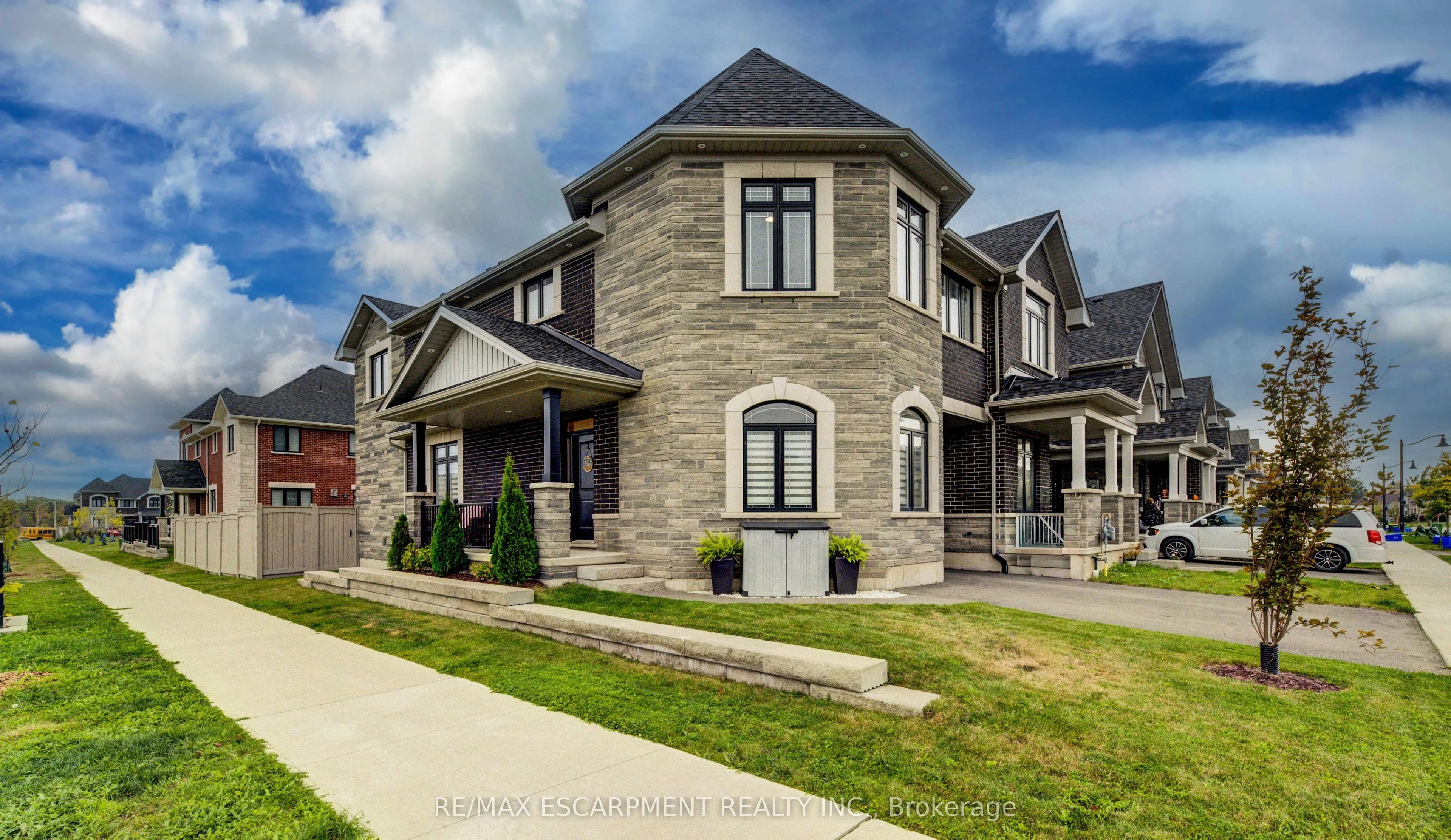 50 Kenesky Drive