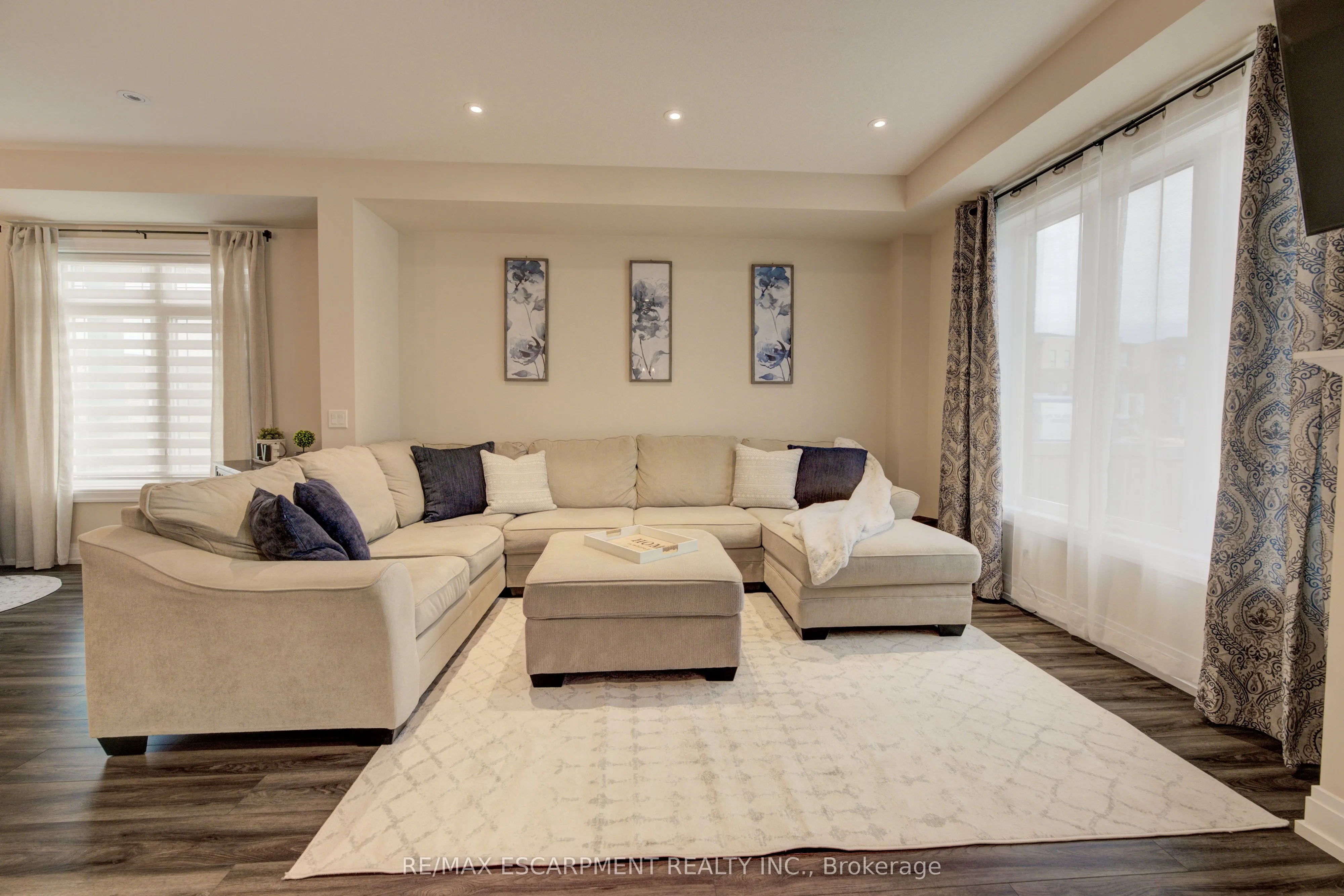 50 Kenesky Drive