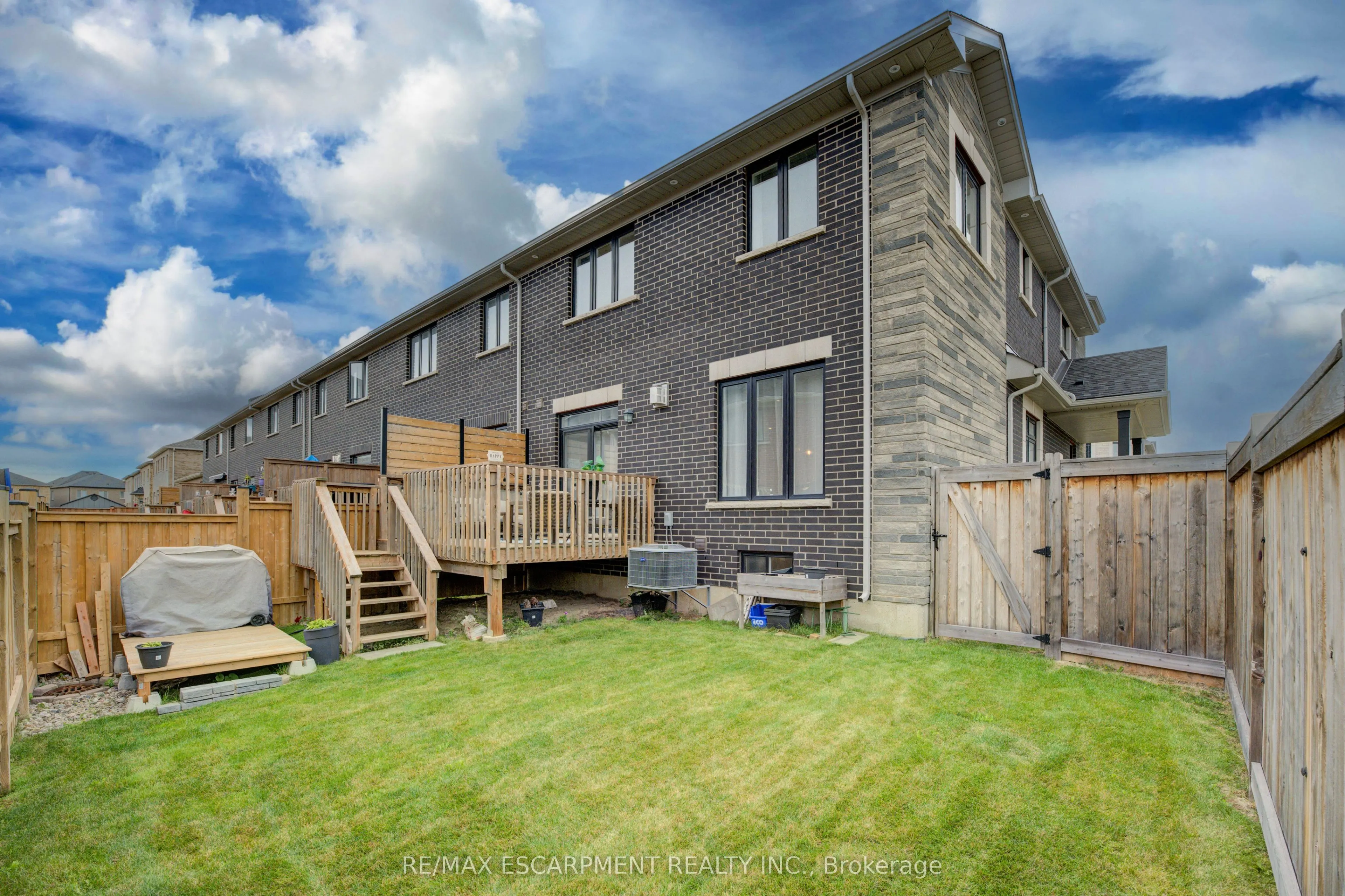 50 Kenesky Drive