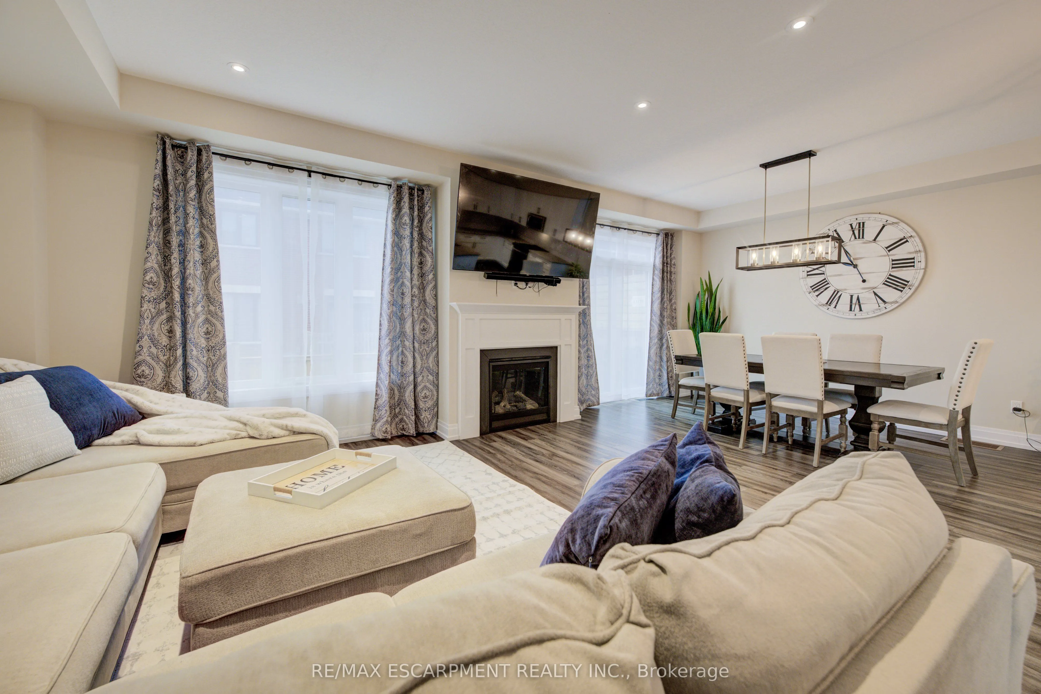 50 Kenesky Drive