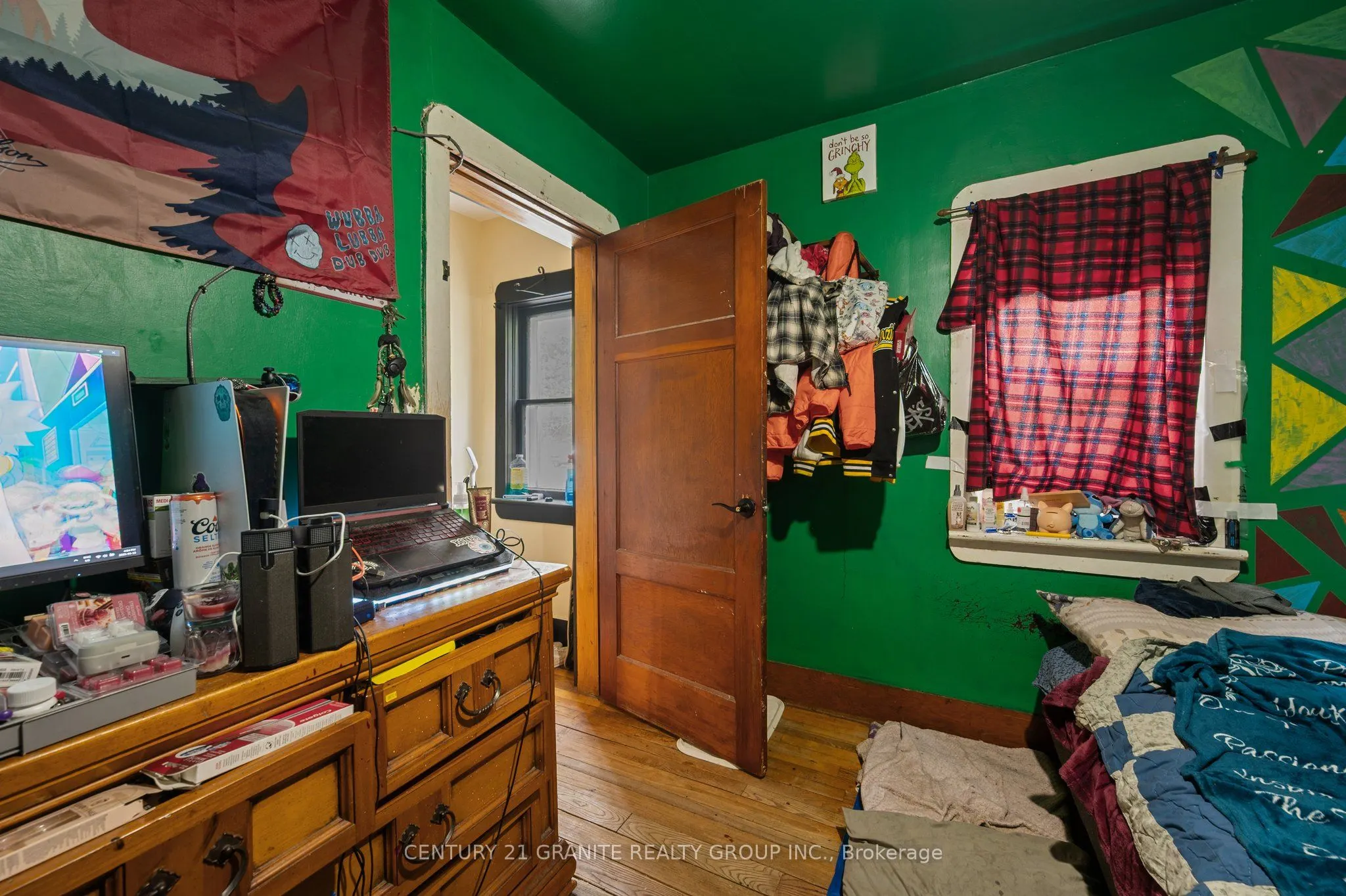 185 Hastings Street N