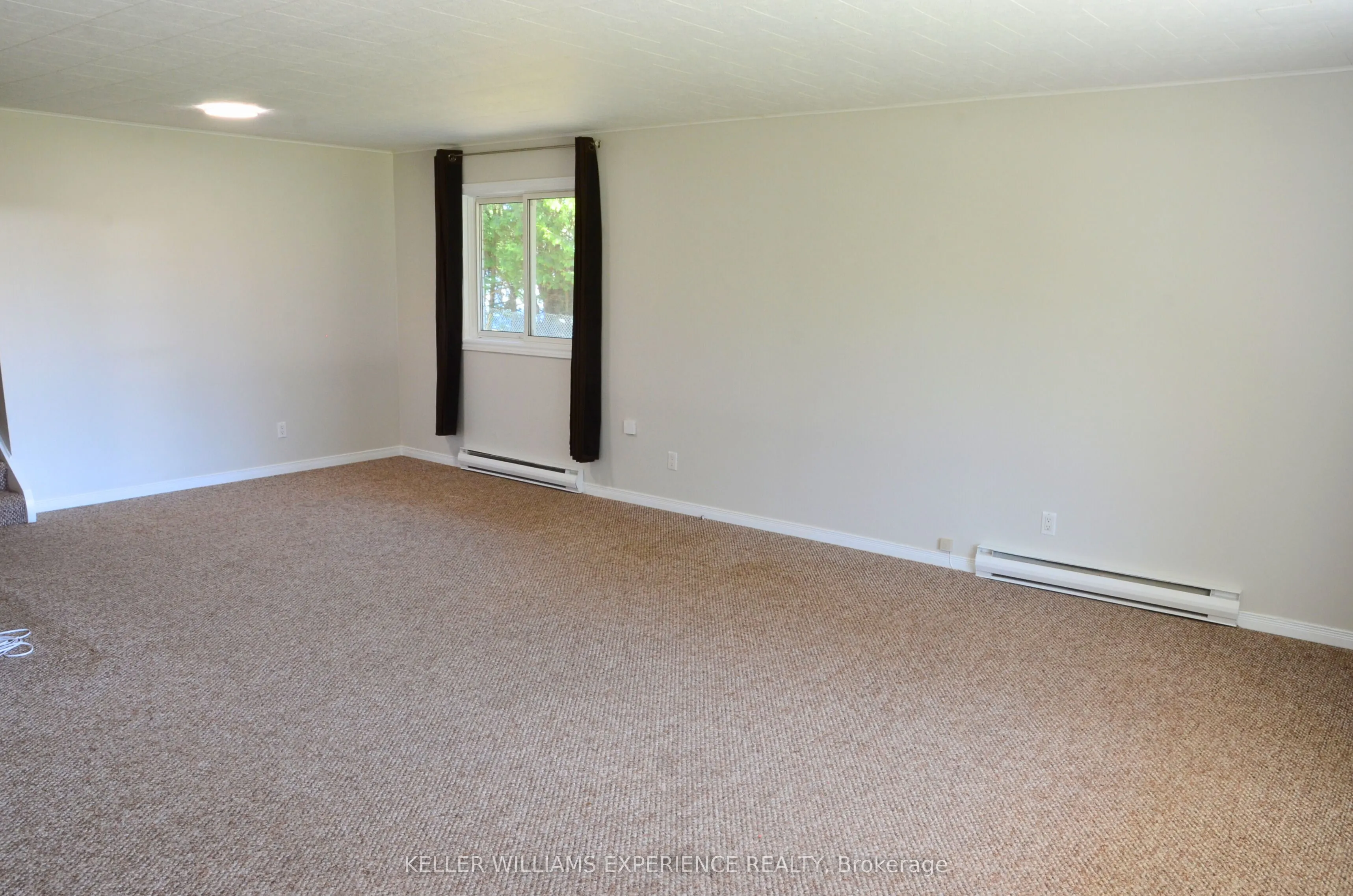18 TEBBY Boulevard