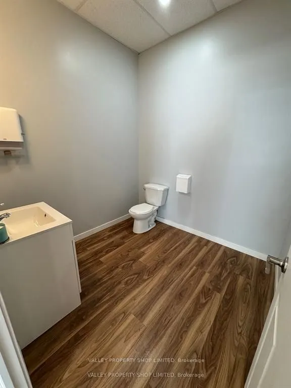 213 PEMBROKE Street W