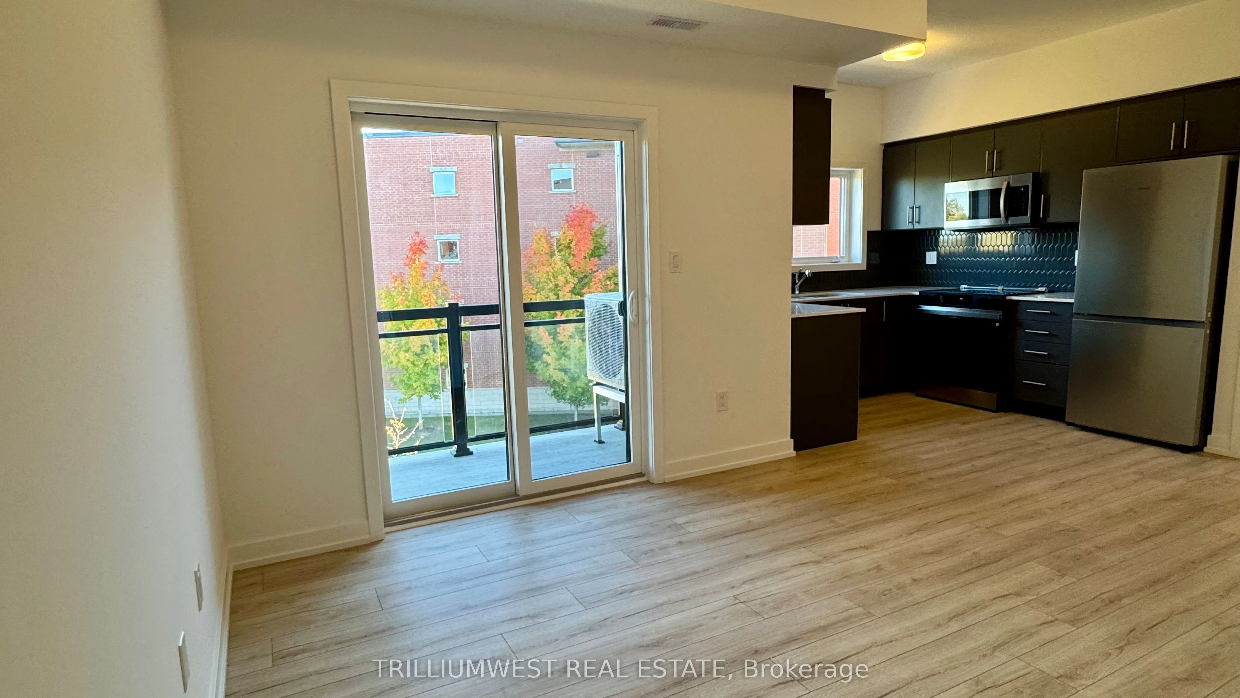 940 ST. DAVID Street N, #108