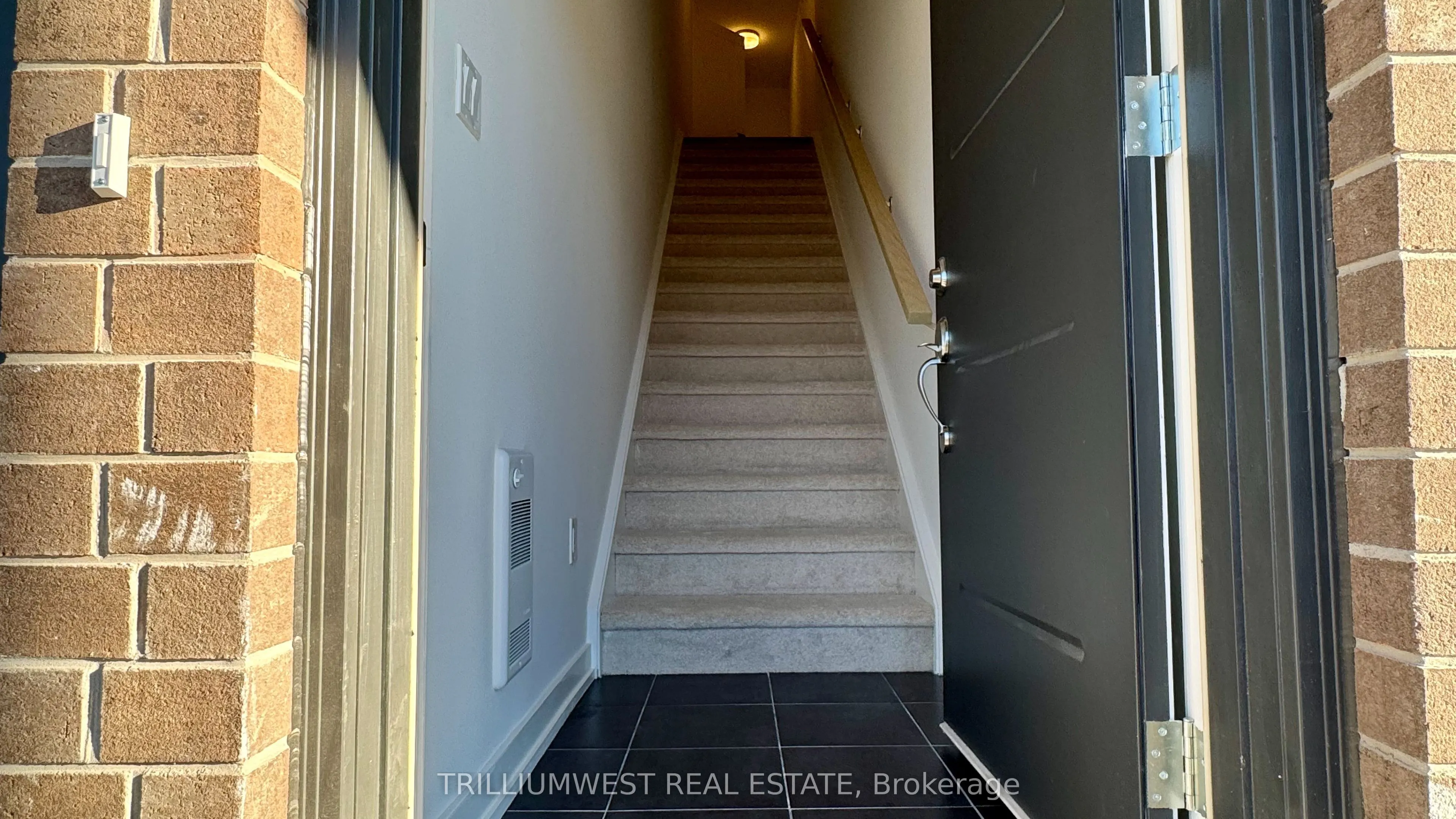 940 ST. DAVID Street N, #108