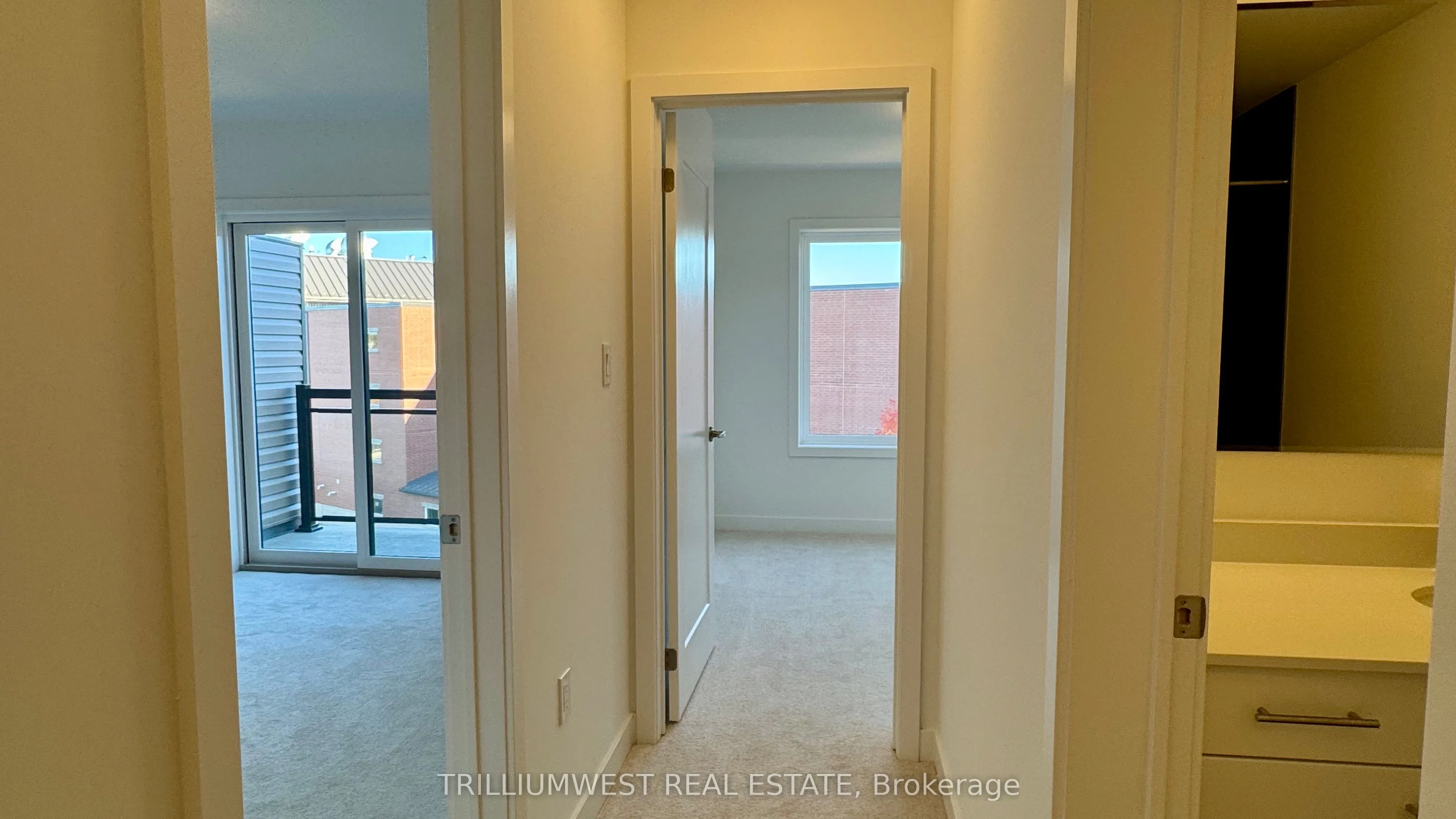 940 ST. DAVID Street N, #108