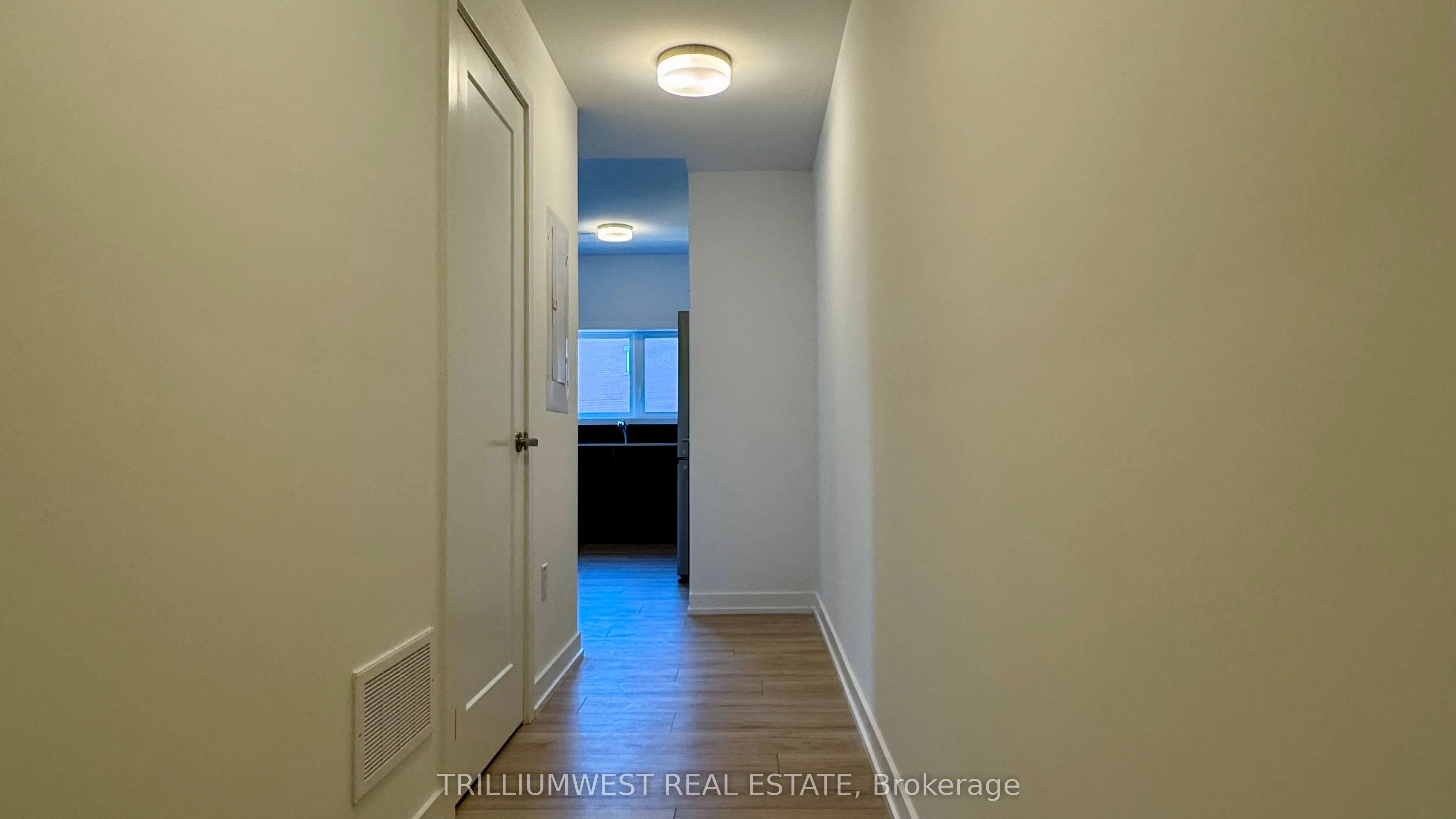940 ST. DAVID Street N, #108