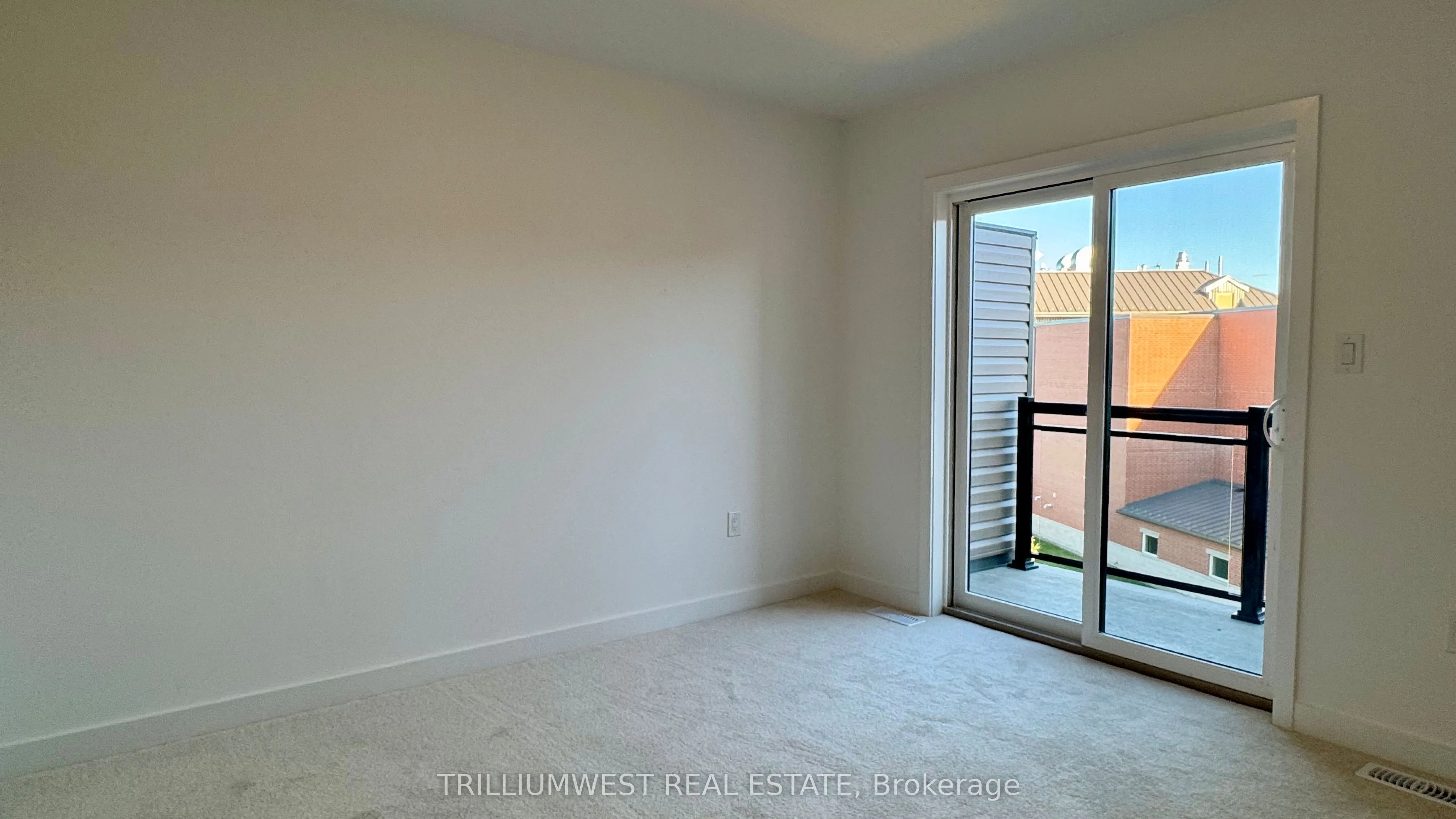 940 ST. DAVID Street N, #108