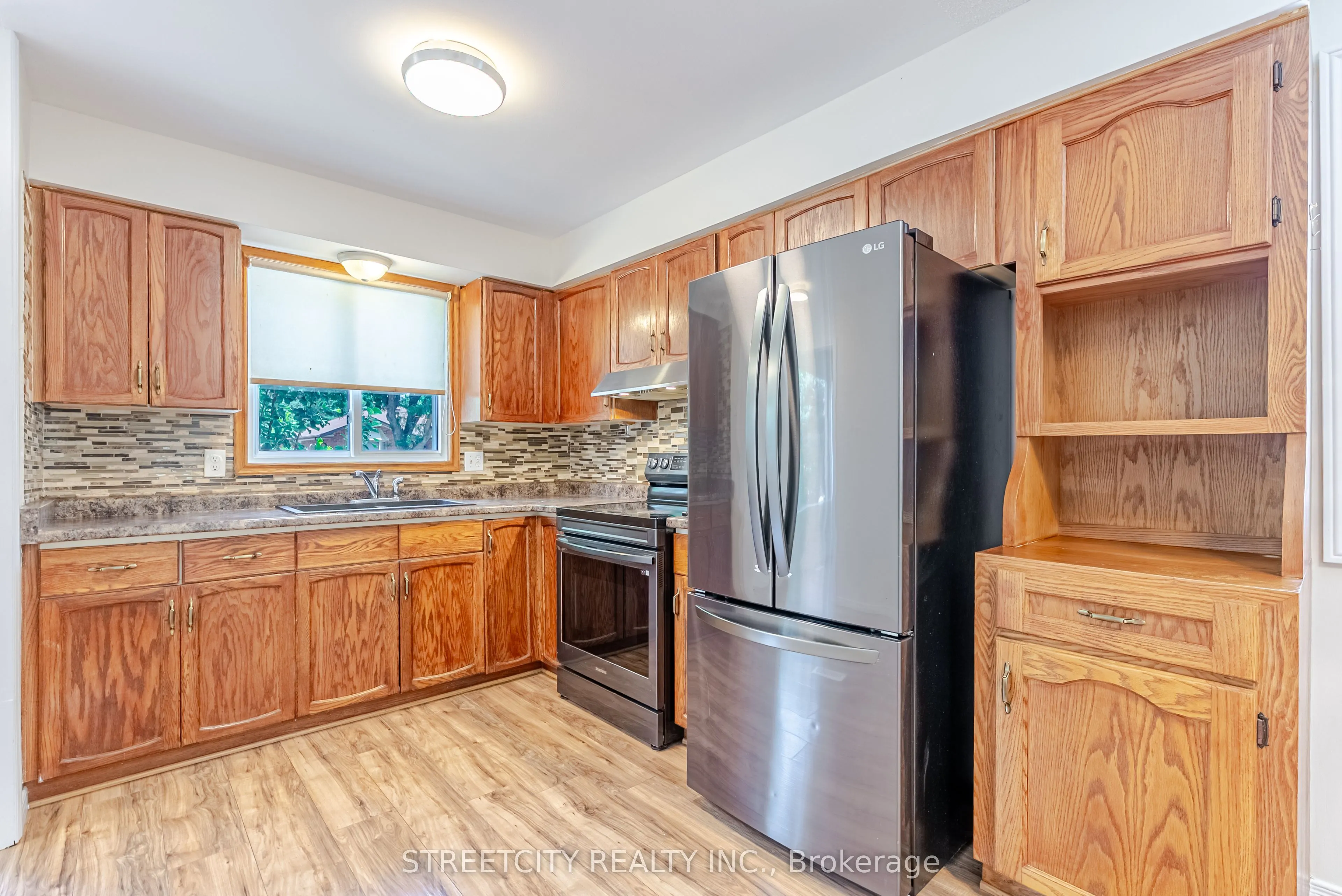 20 Fairchild Crescent