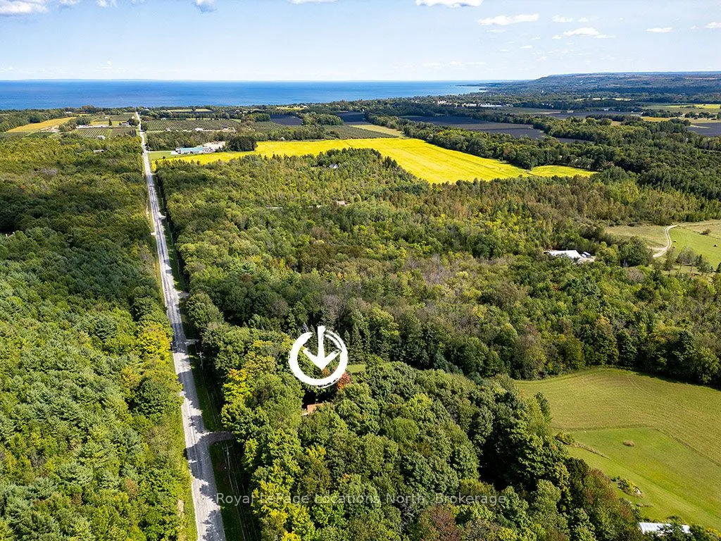 245596 22 Side Road