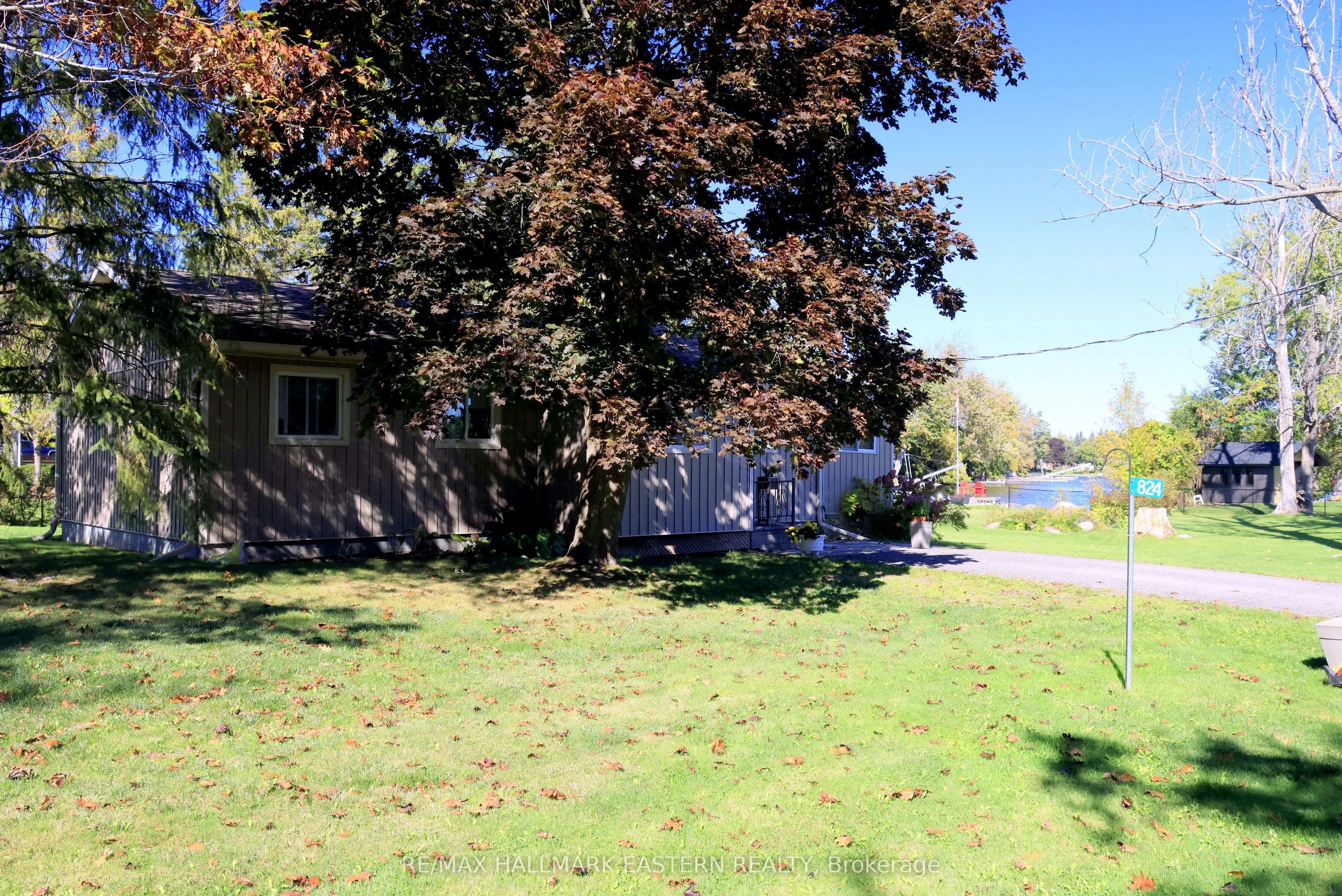 824 Sidney Drive SE