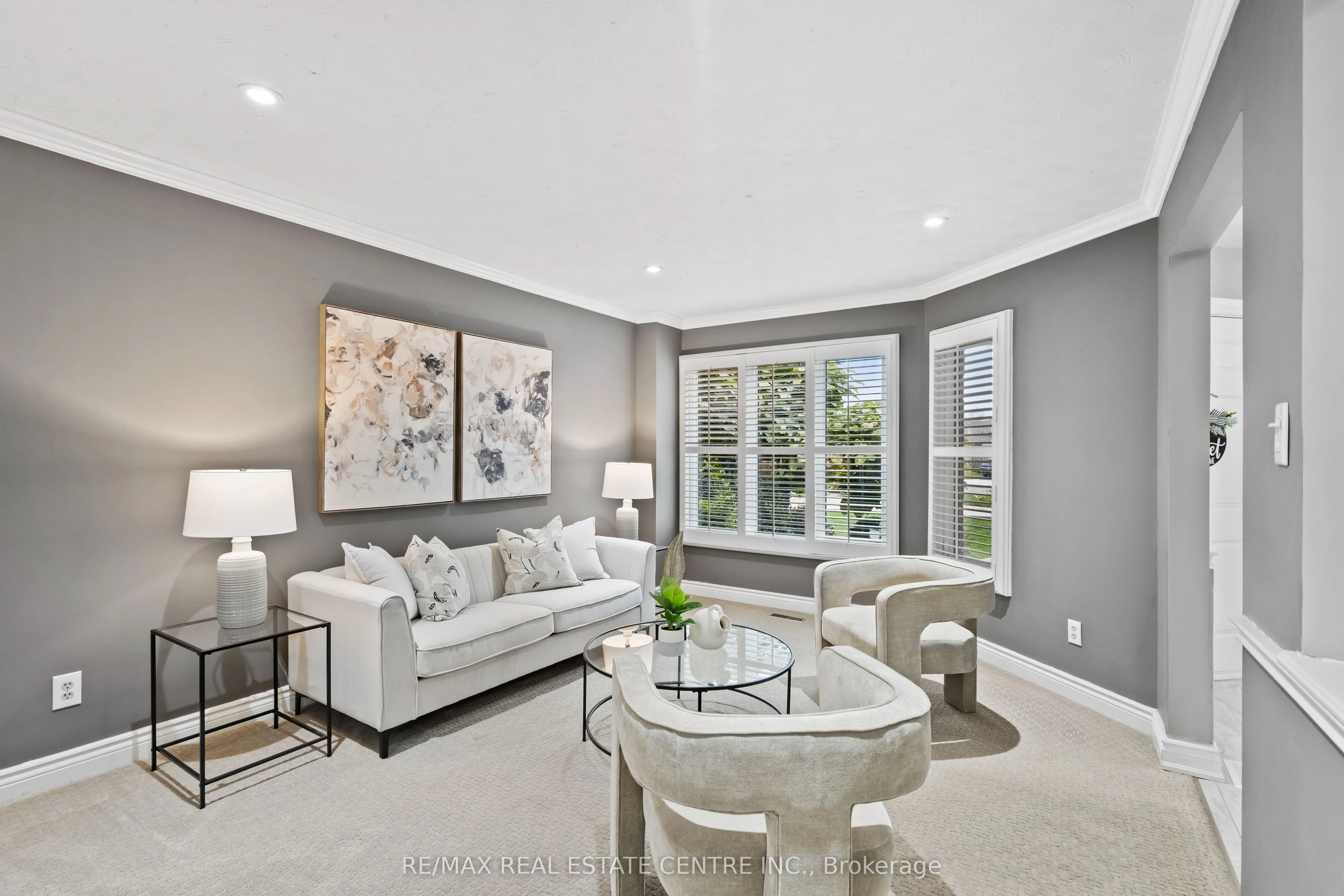 20 Driftwood Place
