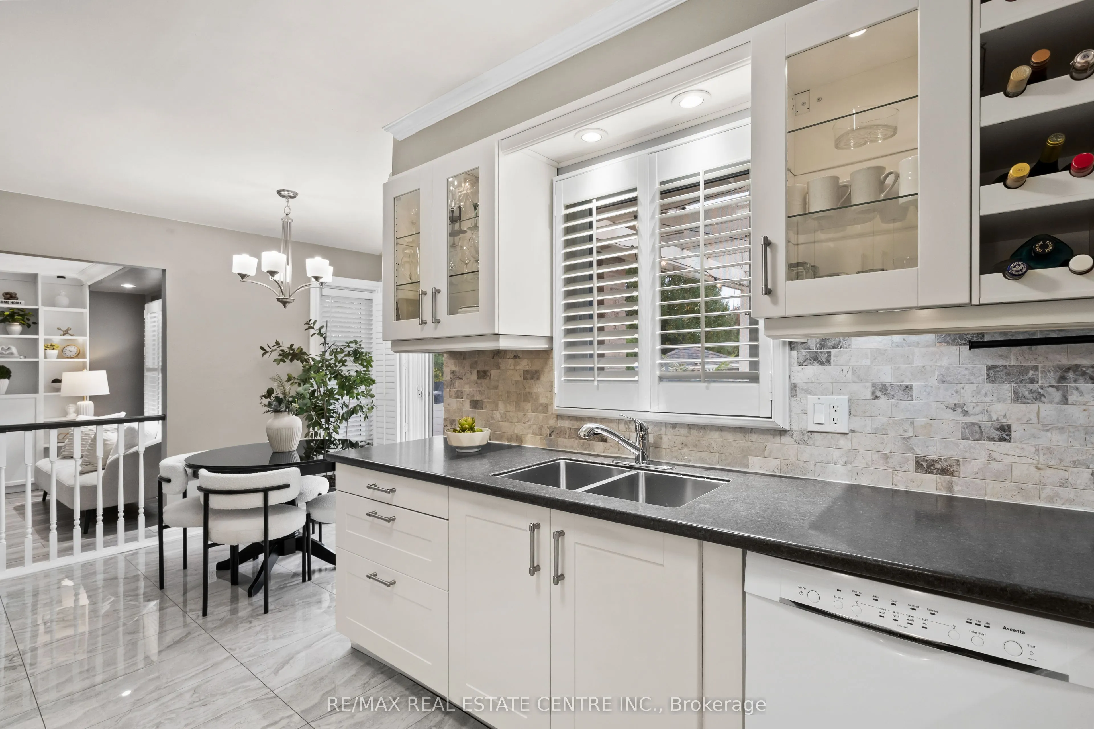 20 Driftwood Place
