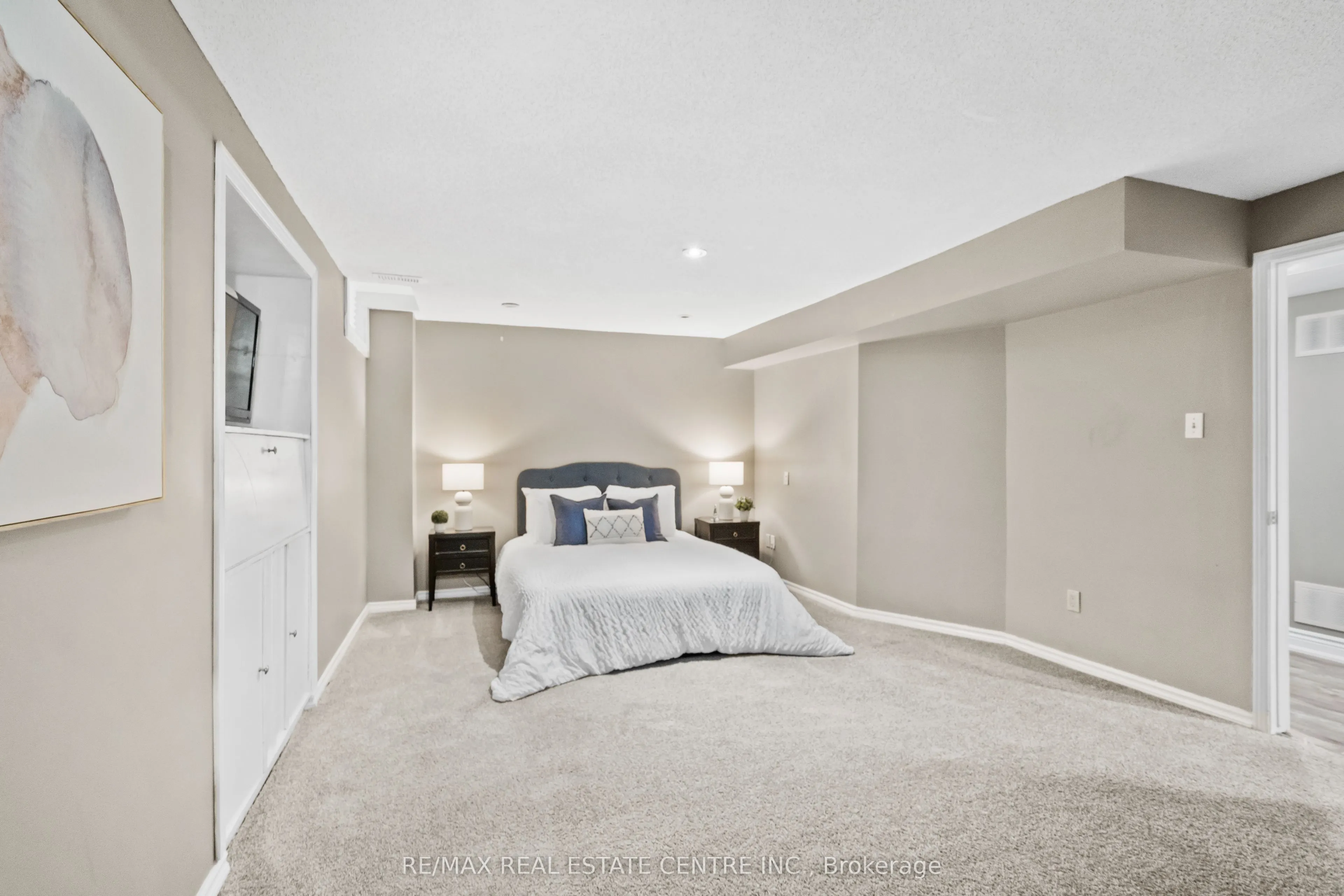 20 Driftwood Place