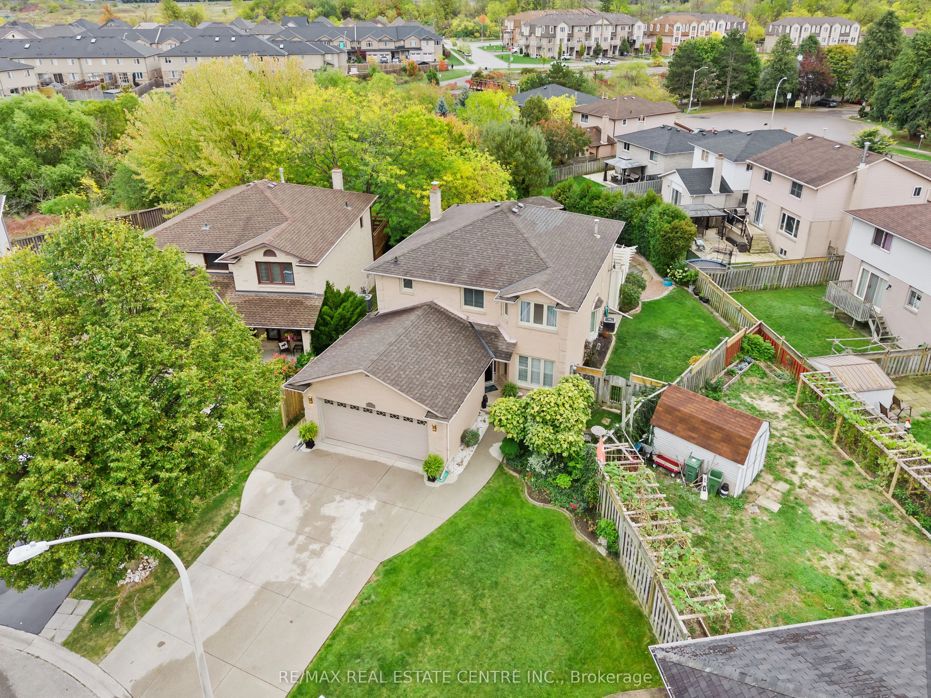 20 Driftwood Place