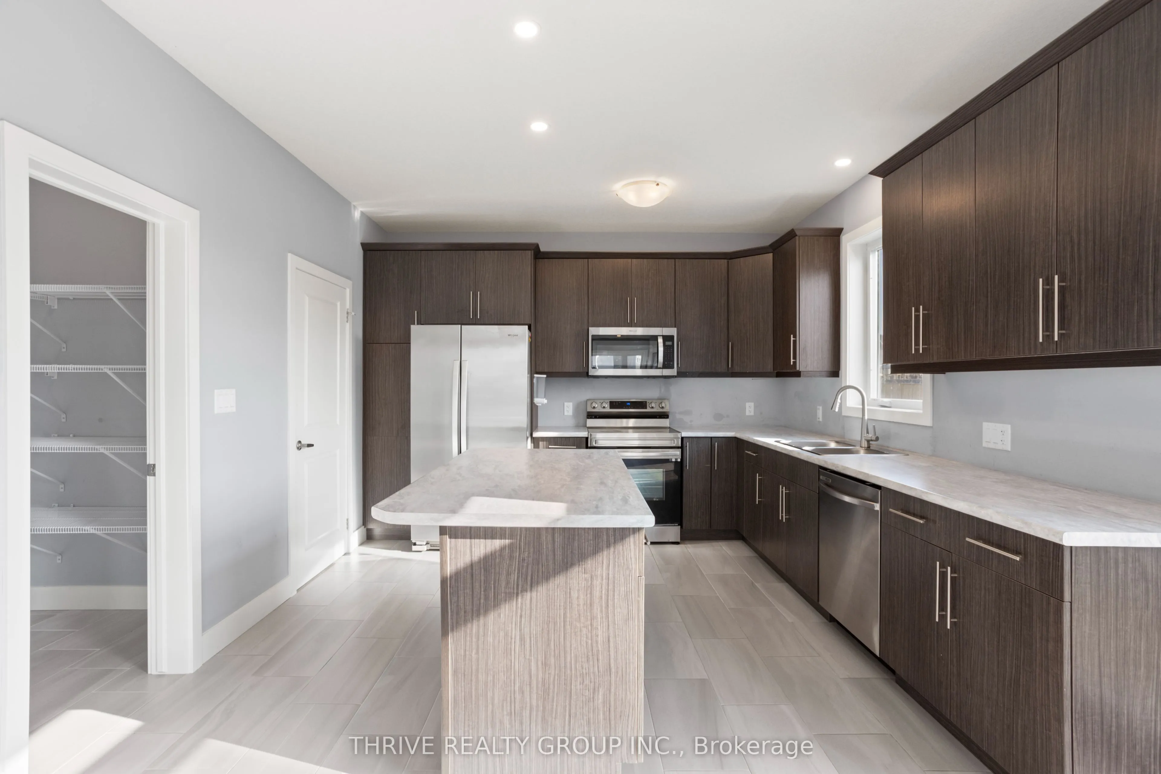 300 Edgevalley Road