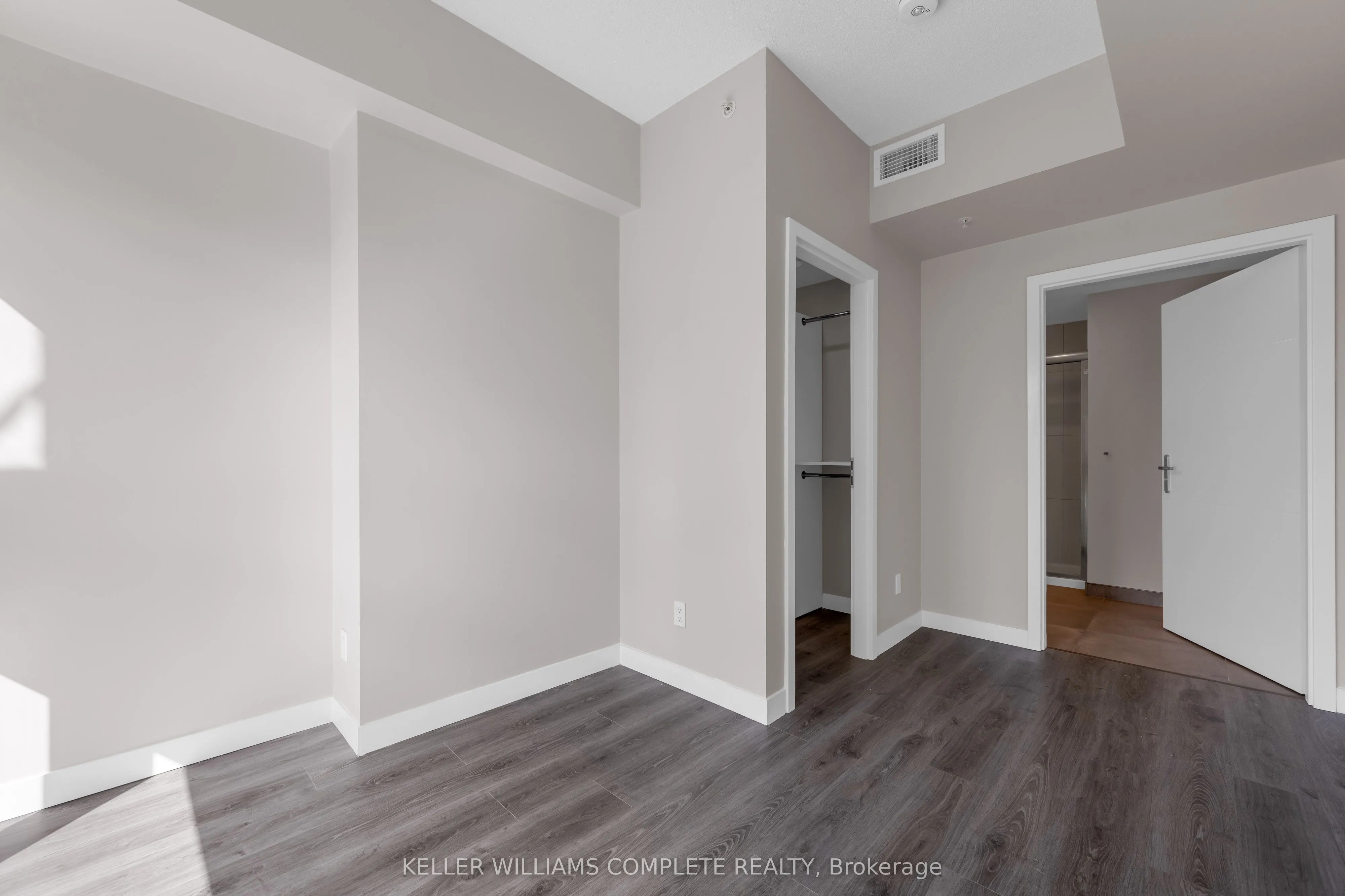60 Frederick Street, #307