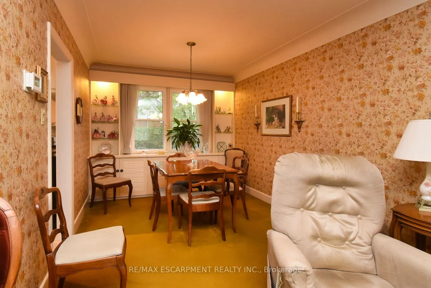 32 Grant Boulevard